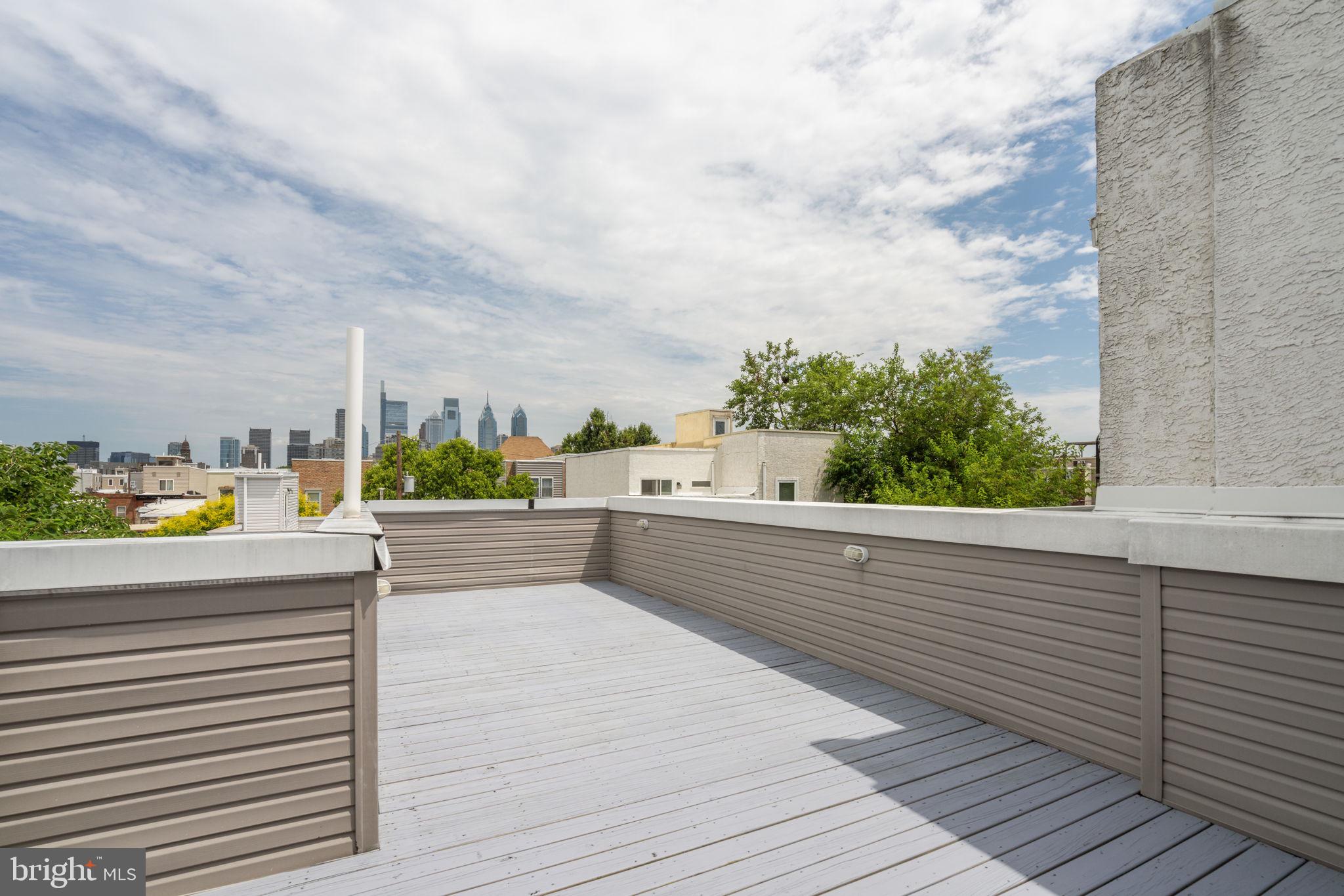 POINT BREEZE - Residential