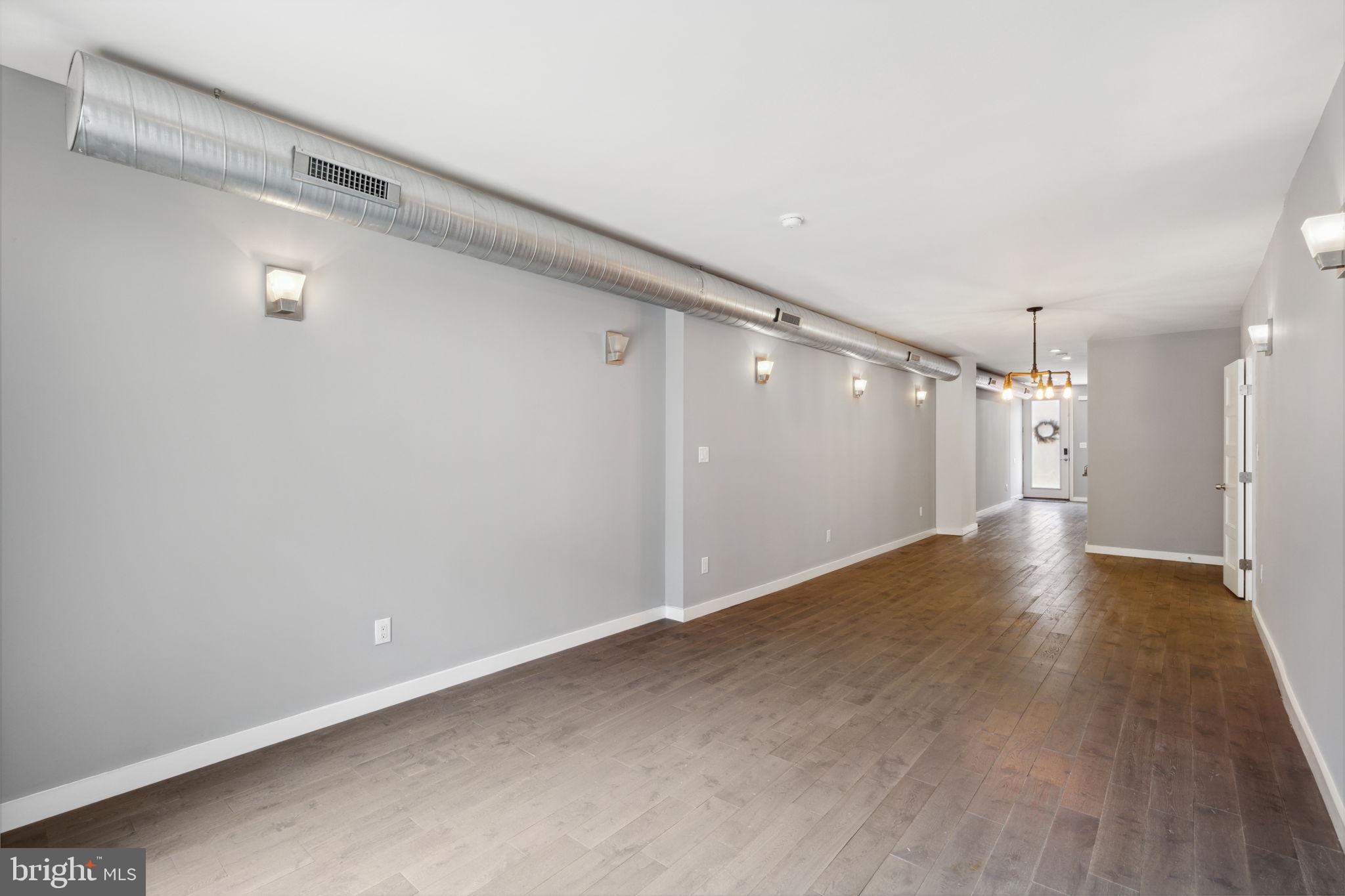 POINT BREEZE - Residential