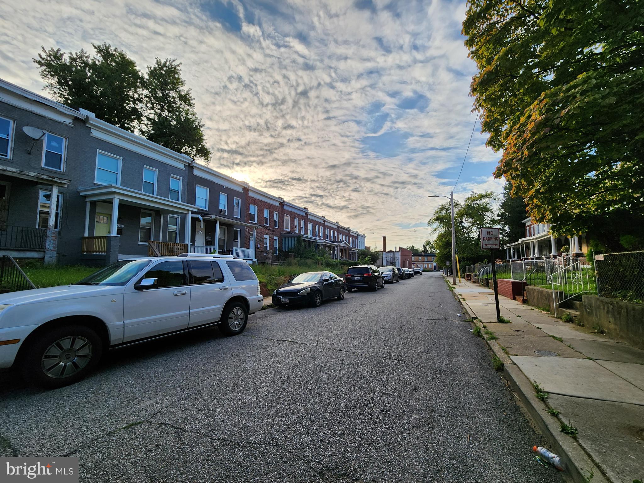 WOODMERE - Residential