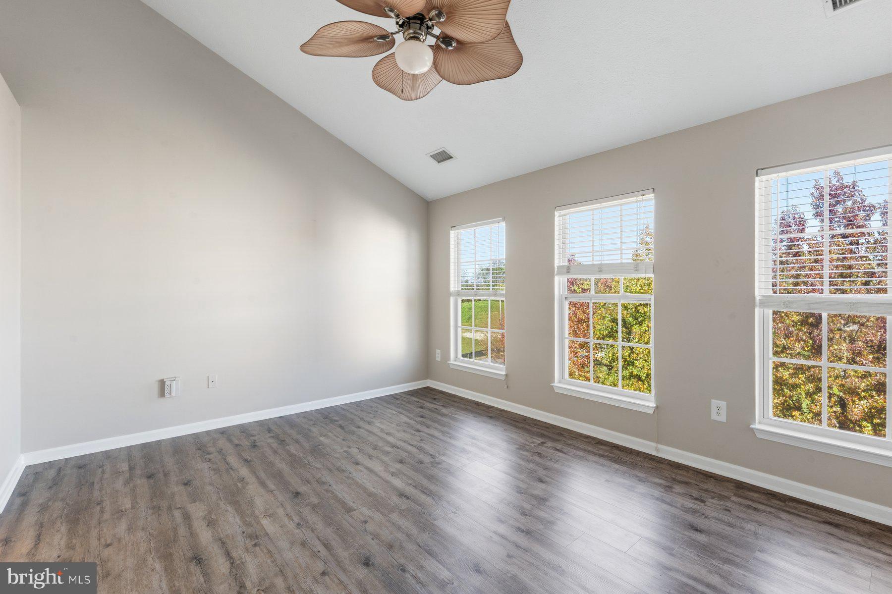 VILLAGE OF MILL RUN - Residential