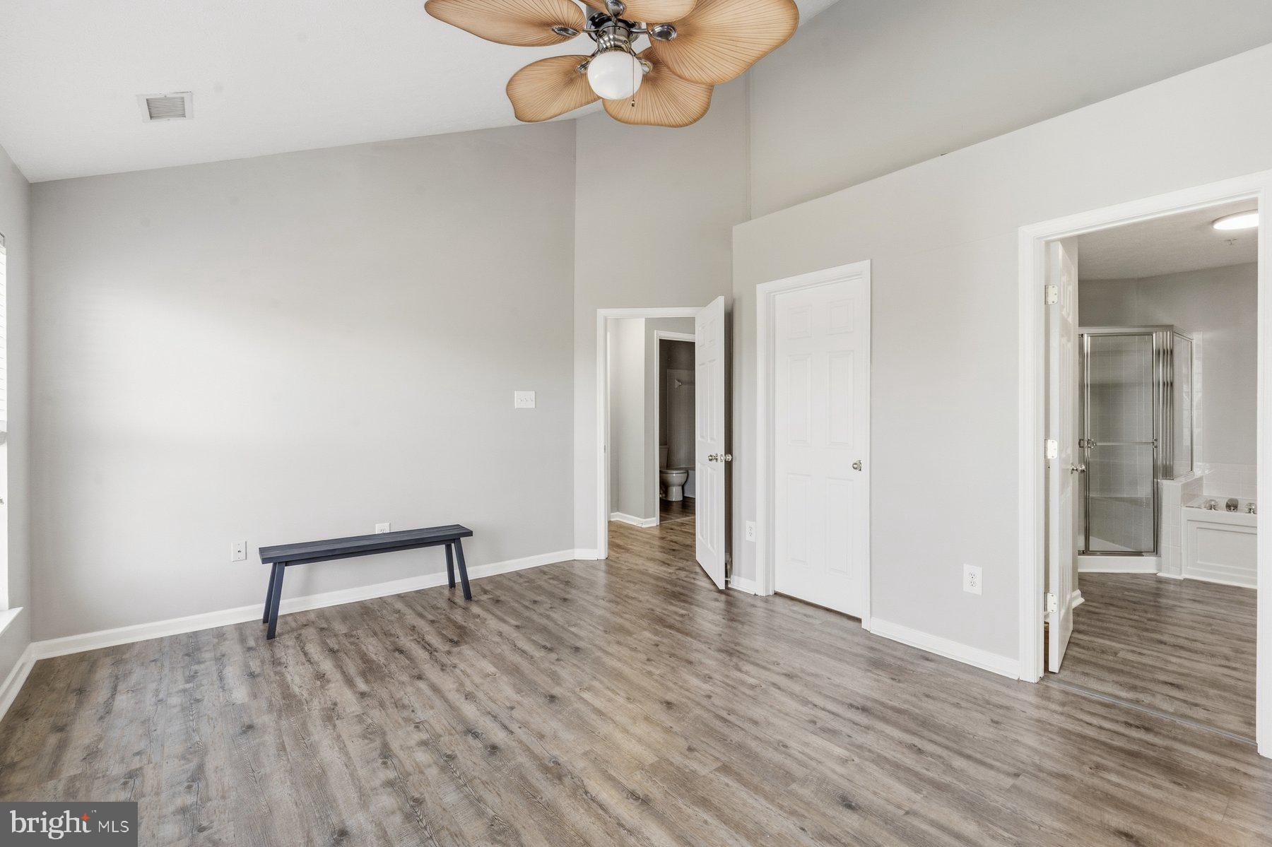 VILLAGE OF MILL RUN - Residential