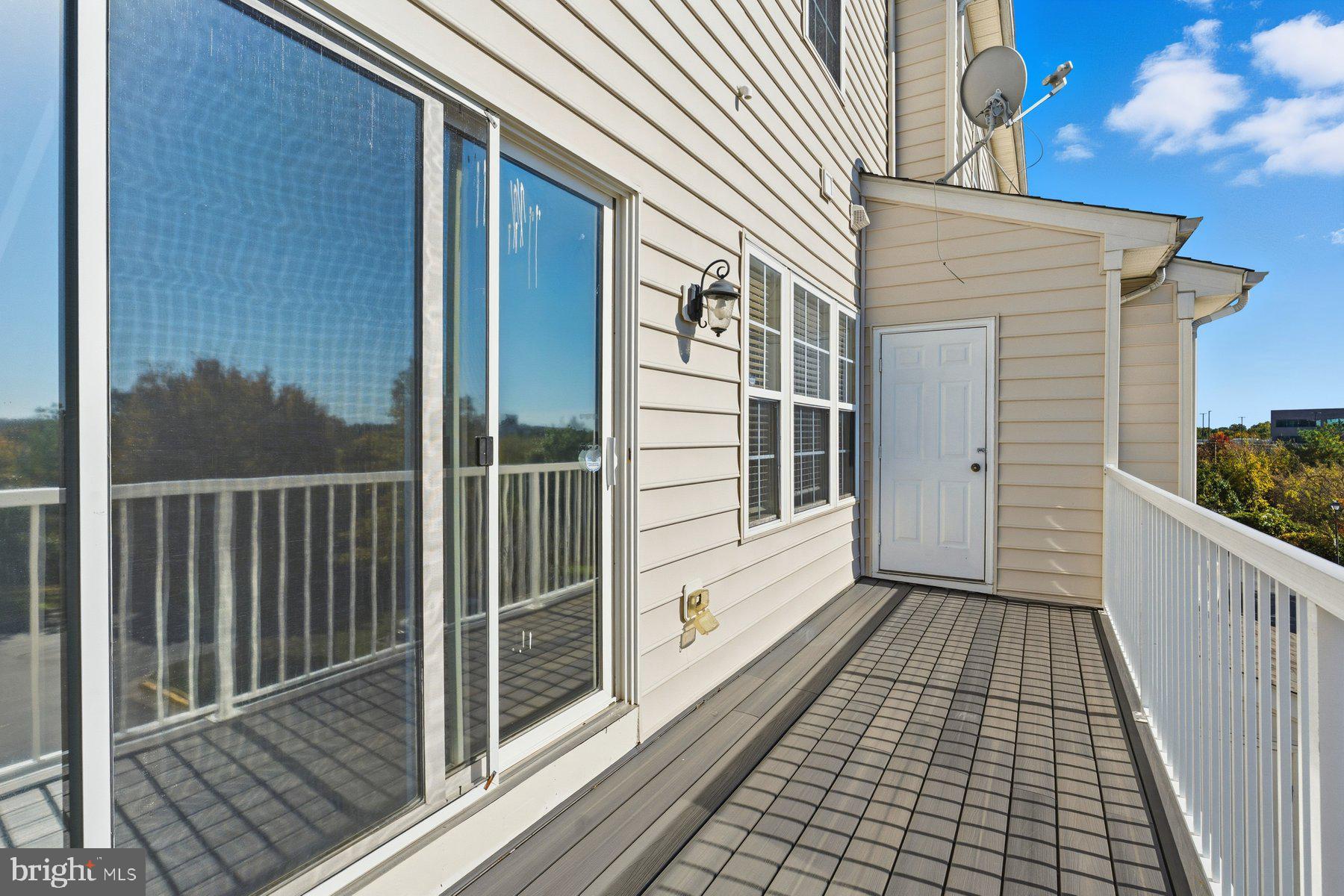 VILLAGE OF MILL RUN - Residential