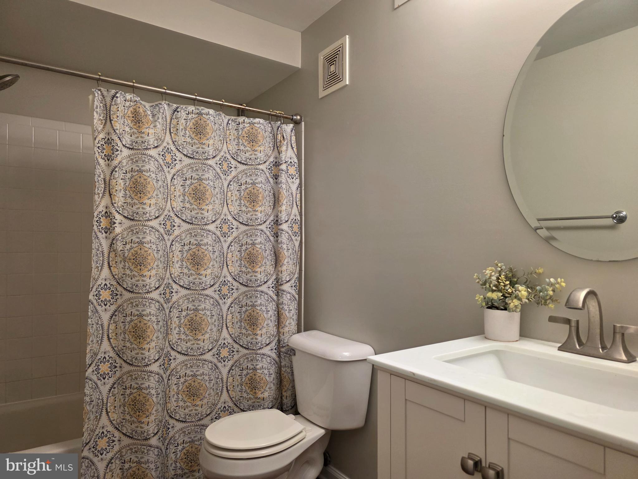 TOWNES OF ASHLEIGH - Residential