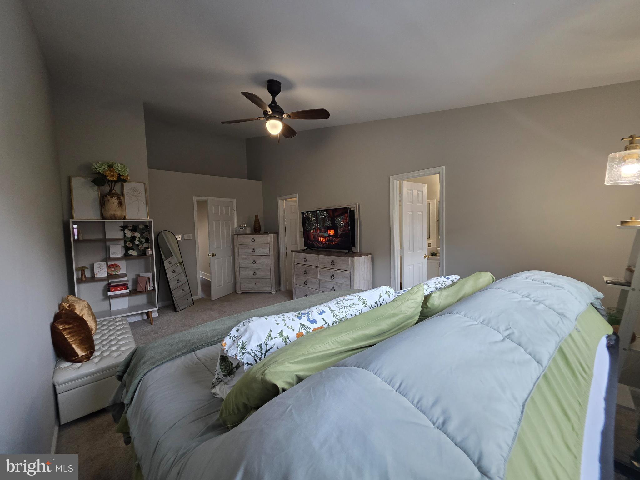 TOWNES OF ASHLEIGH - Residential