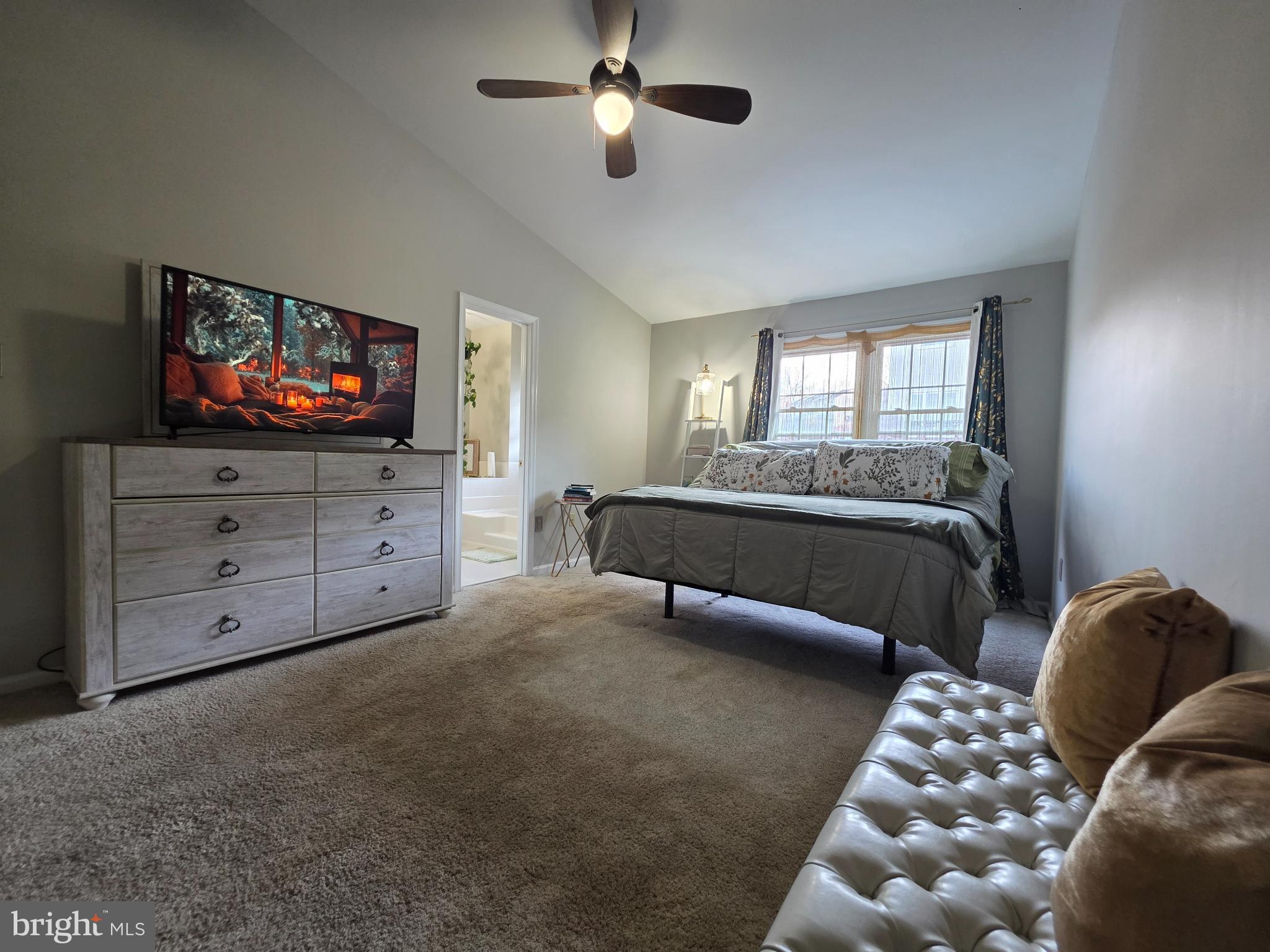 TOWNES OF ASHLEIGH - Residential