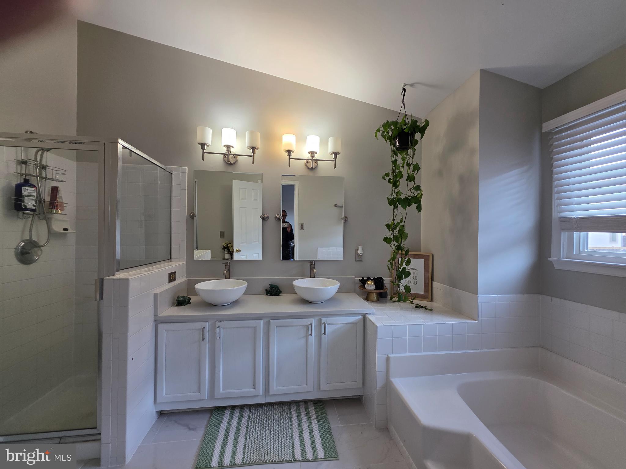 TOWNES OF ASHLEIGH - Residential