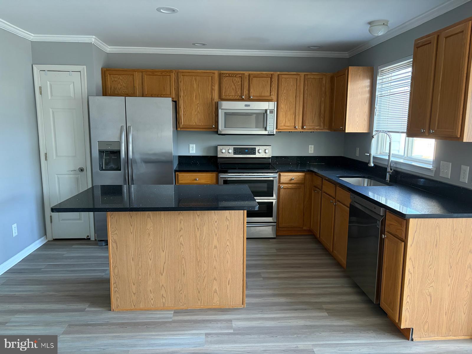 RIVER WALK - Residential Lease