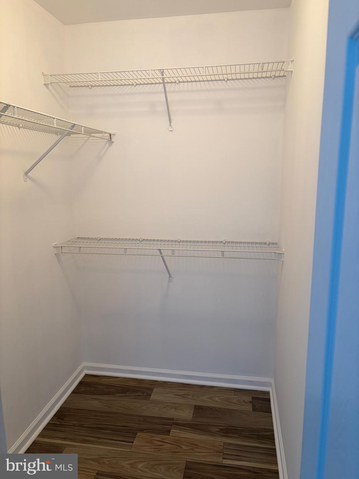 RIVER WALK - Residential Lease