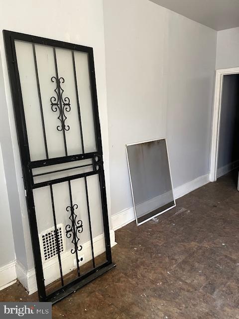 KENSINGTON - Residential