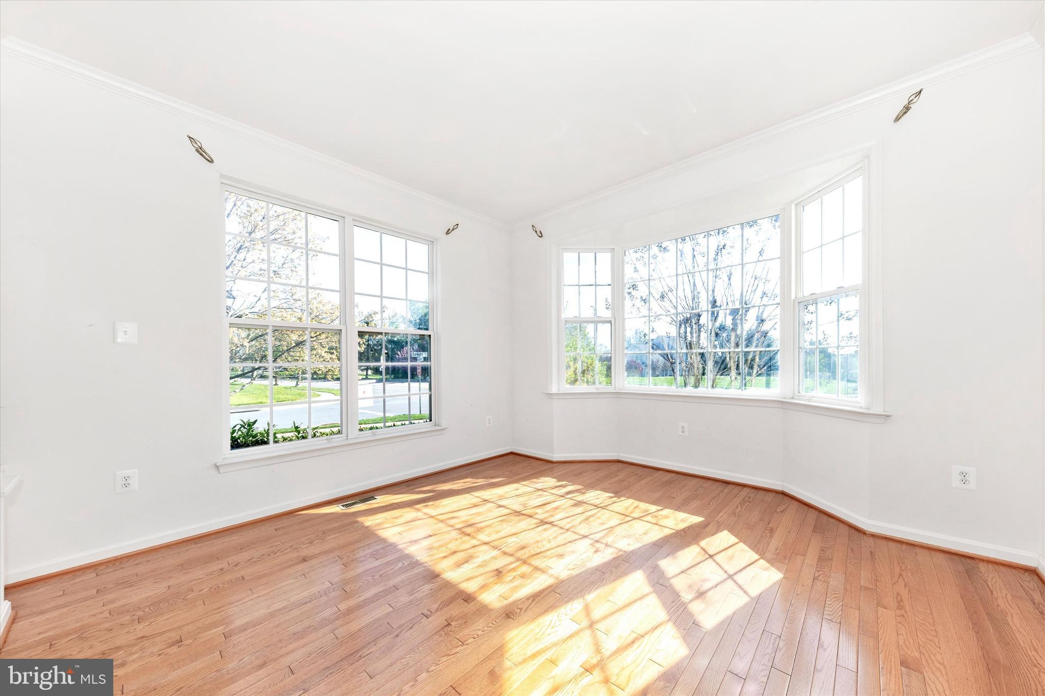 CLOVER RIDGE - Residential