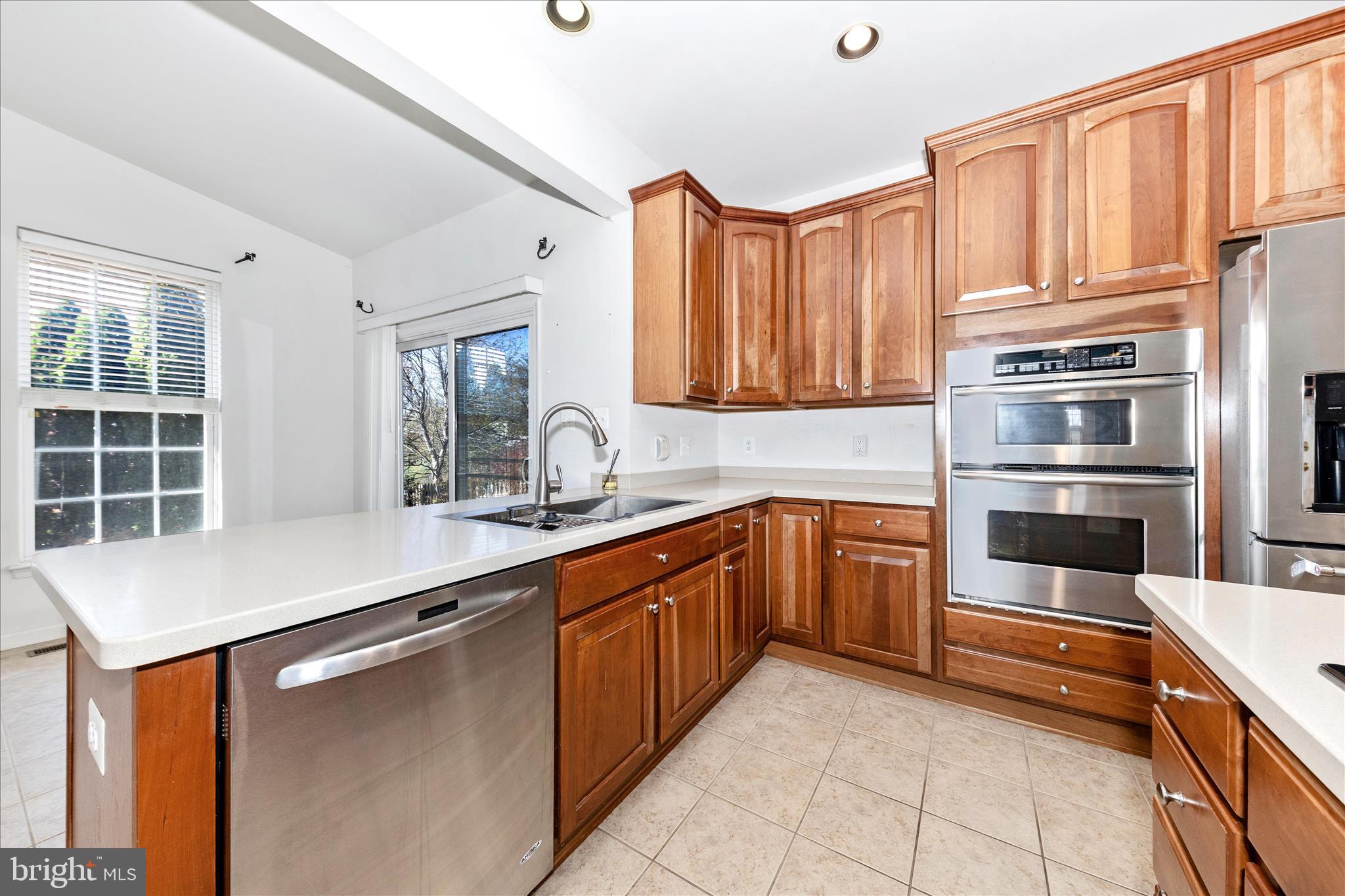 CLOVER RIDGE - Residential
