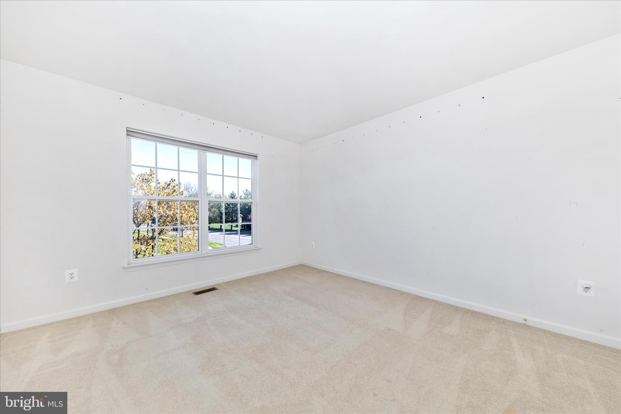 CLOVER RIDGE - Residential