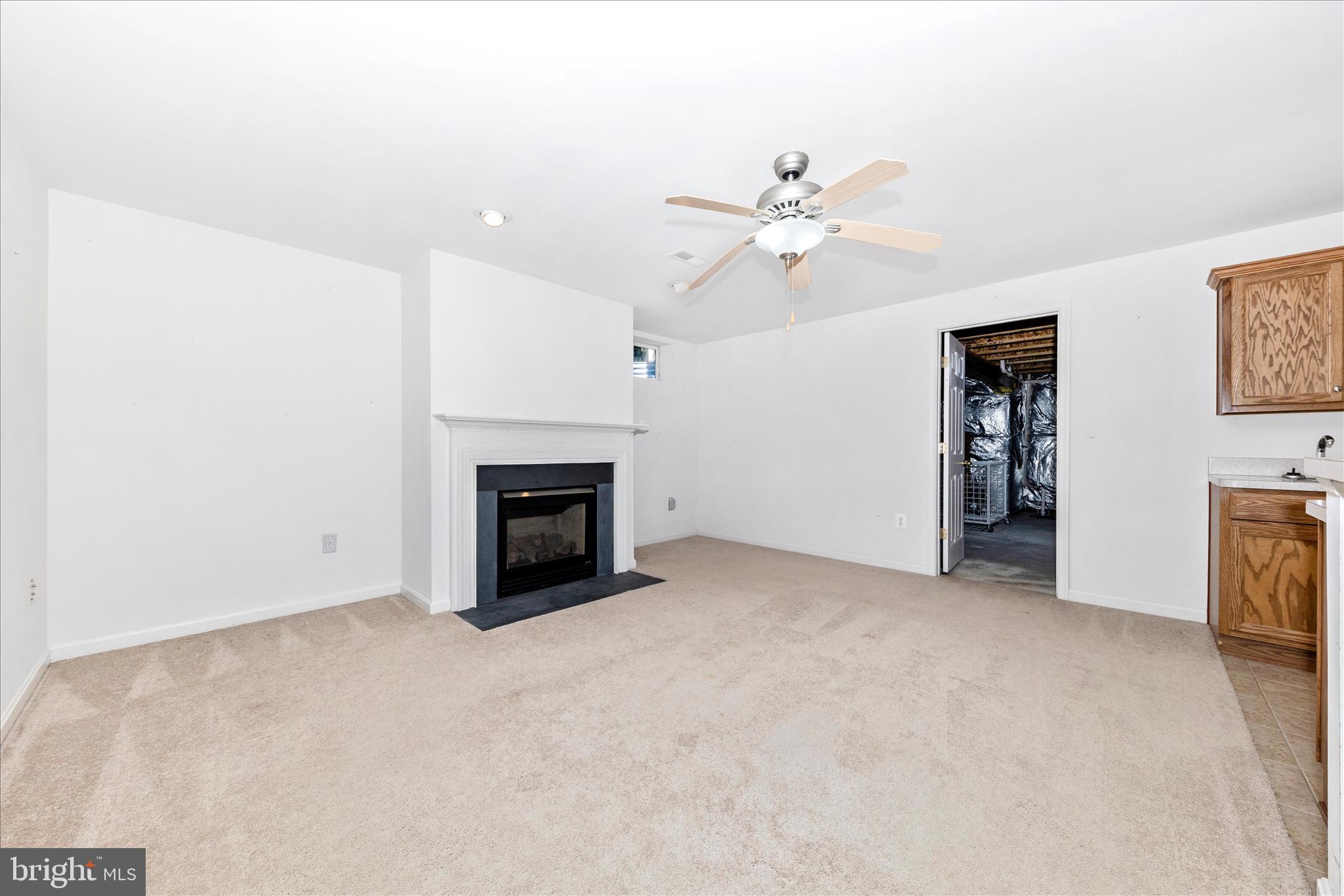 CLOVER RIDGE - Residential