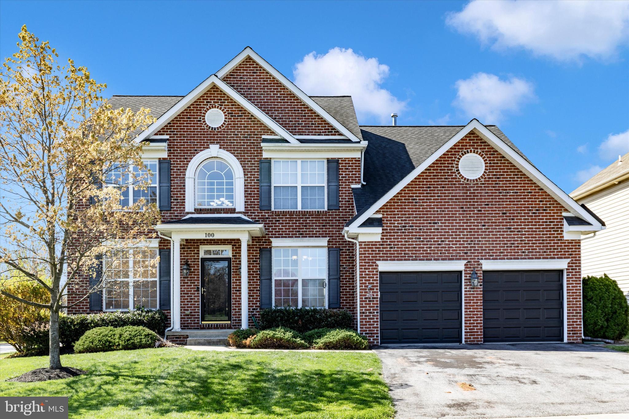 CLOVER RIDGE - Residential