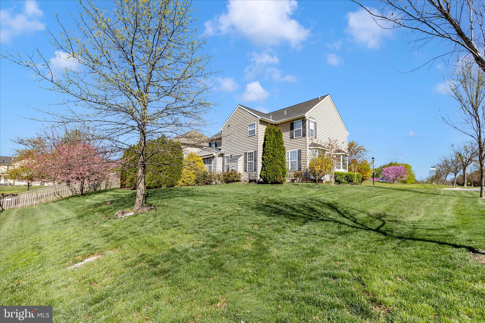 CLOVER RIDGE - Residential