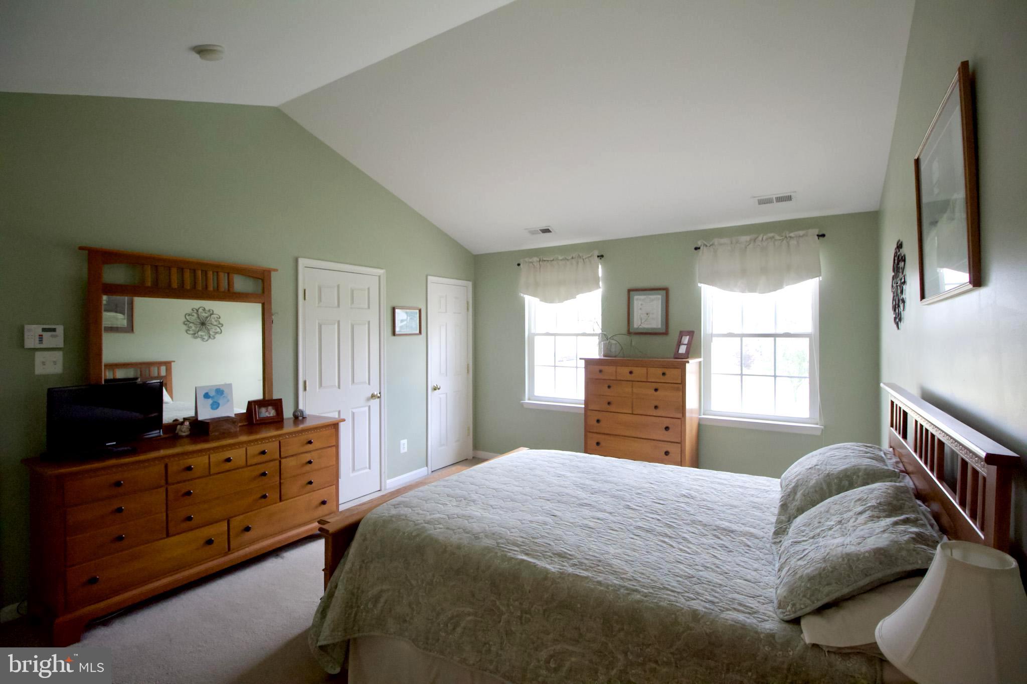 HARBOR POINTE - Residential