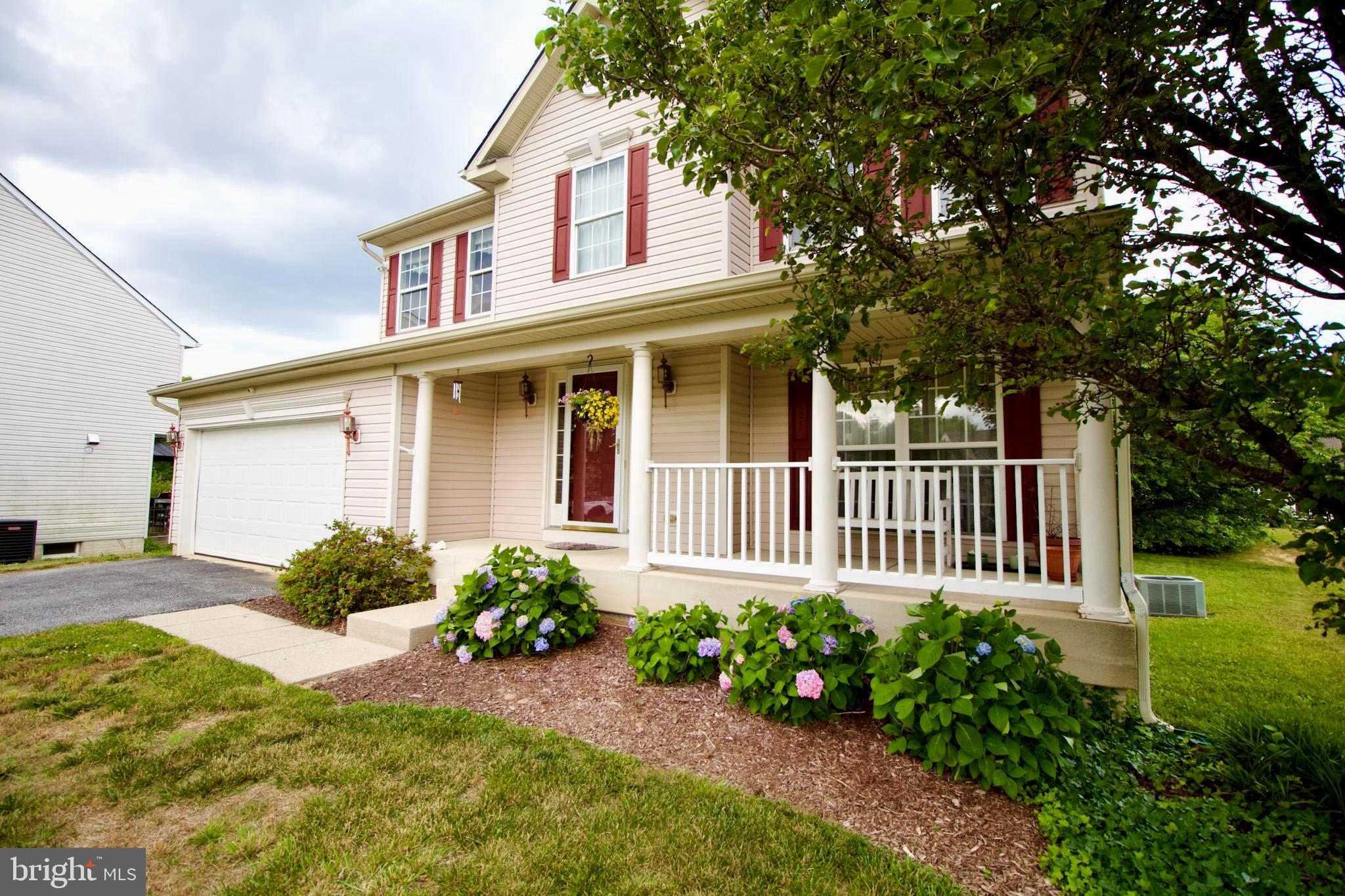 HARBOR POINTE - Residential