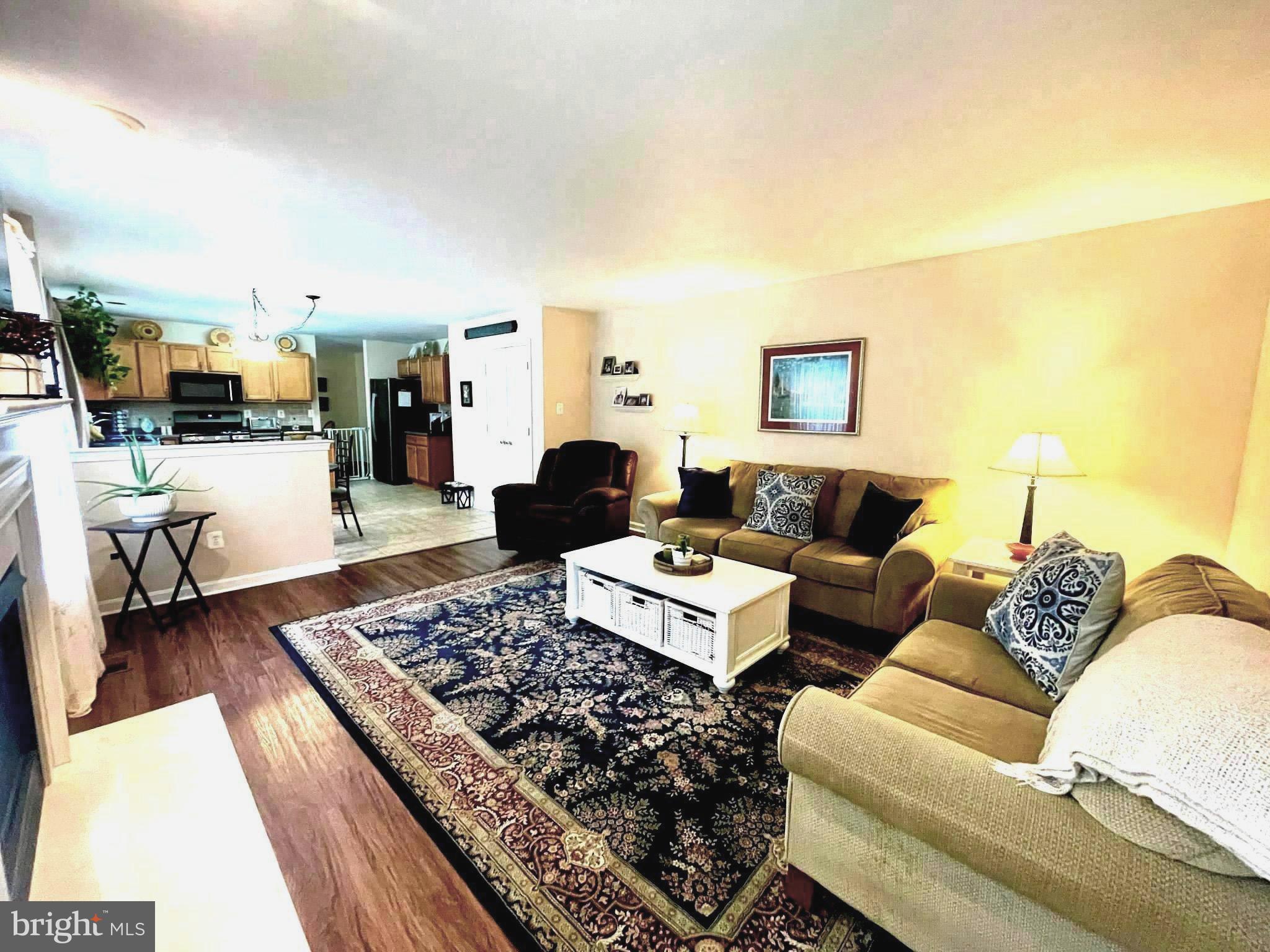 HARBOR POINTE - Residential