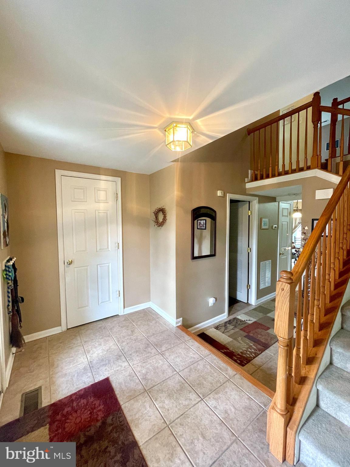 HARBOR POINTE - Residential