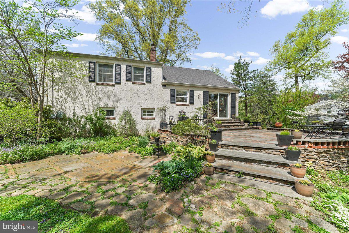 GLEN ACRES - Residential