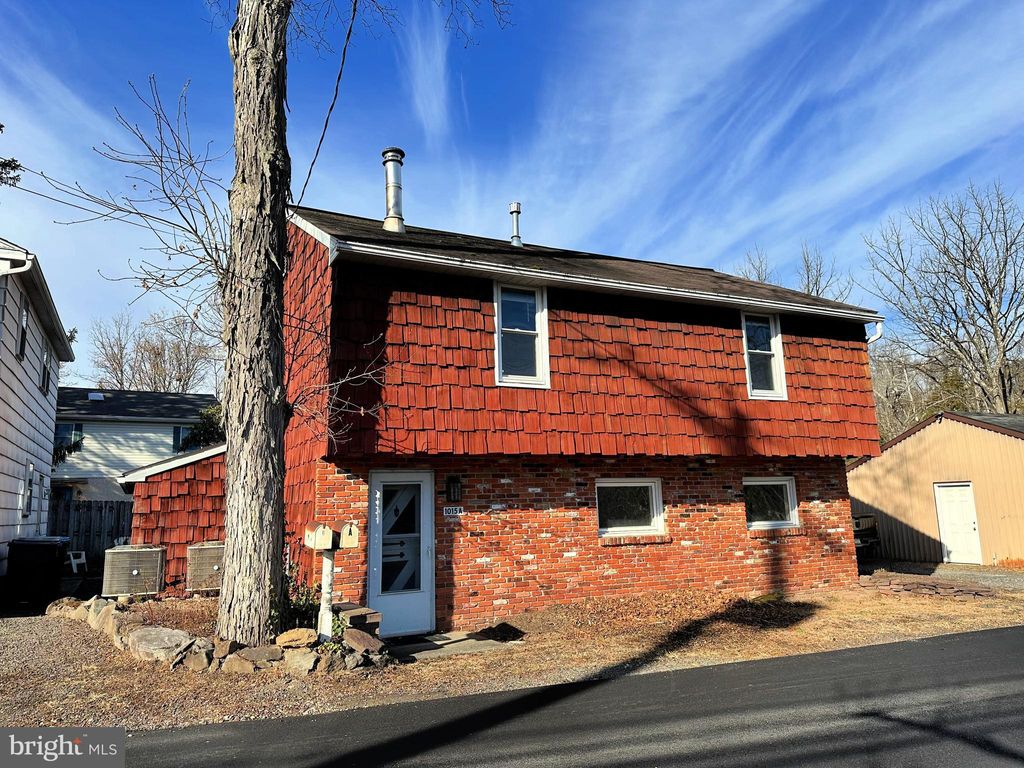 Photo of 1015 Magazine Road, GREEN LANE, PA 18054 (MLS # PAMC2163522)
