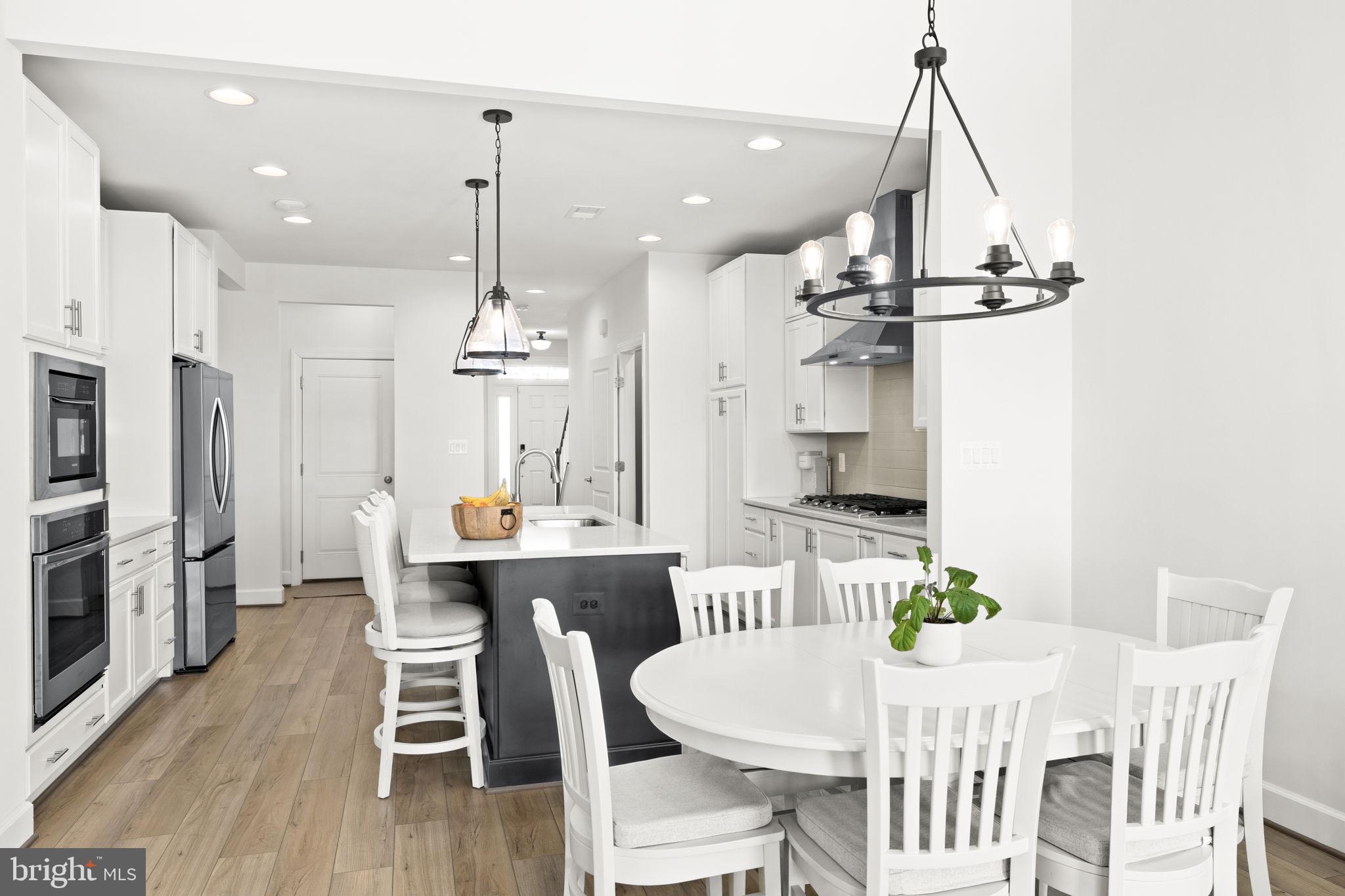 EMBREY MILL - Residential