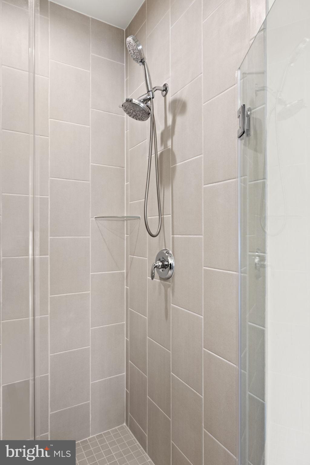 EMBREY MILL - Residential