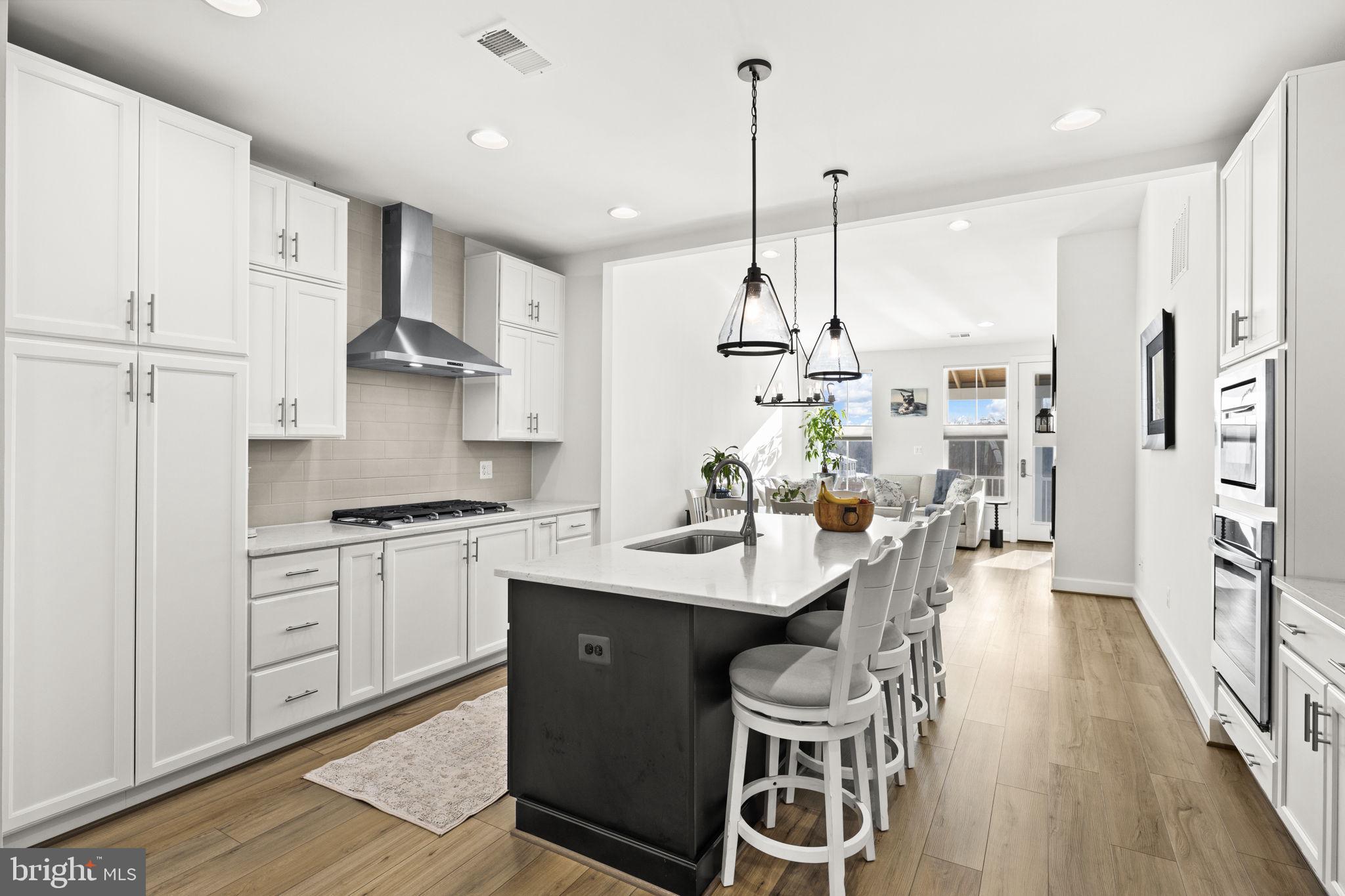 EMBREY MILL - Residential