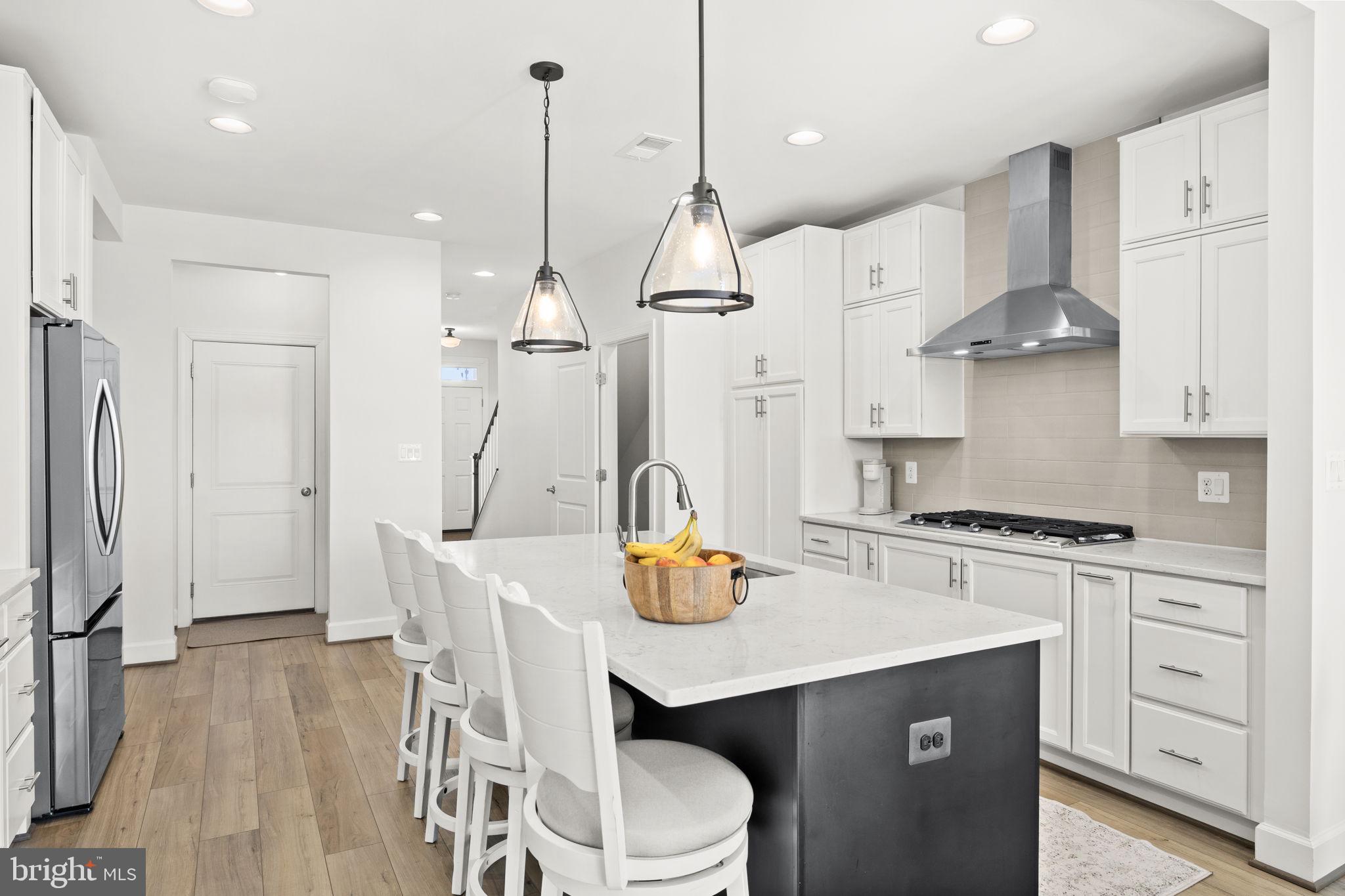 EMBREY MILL - Residential