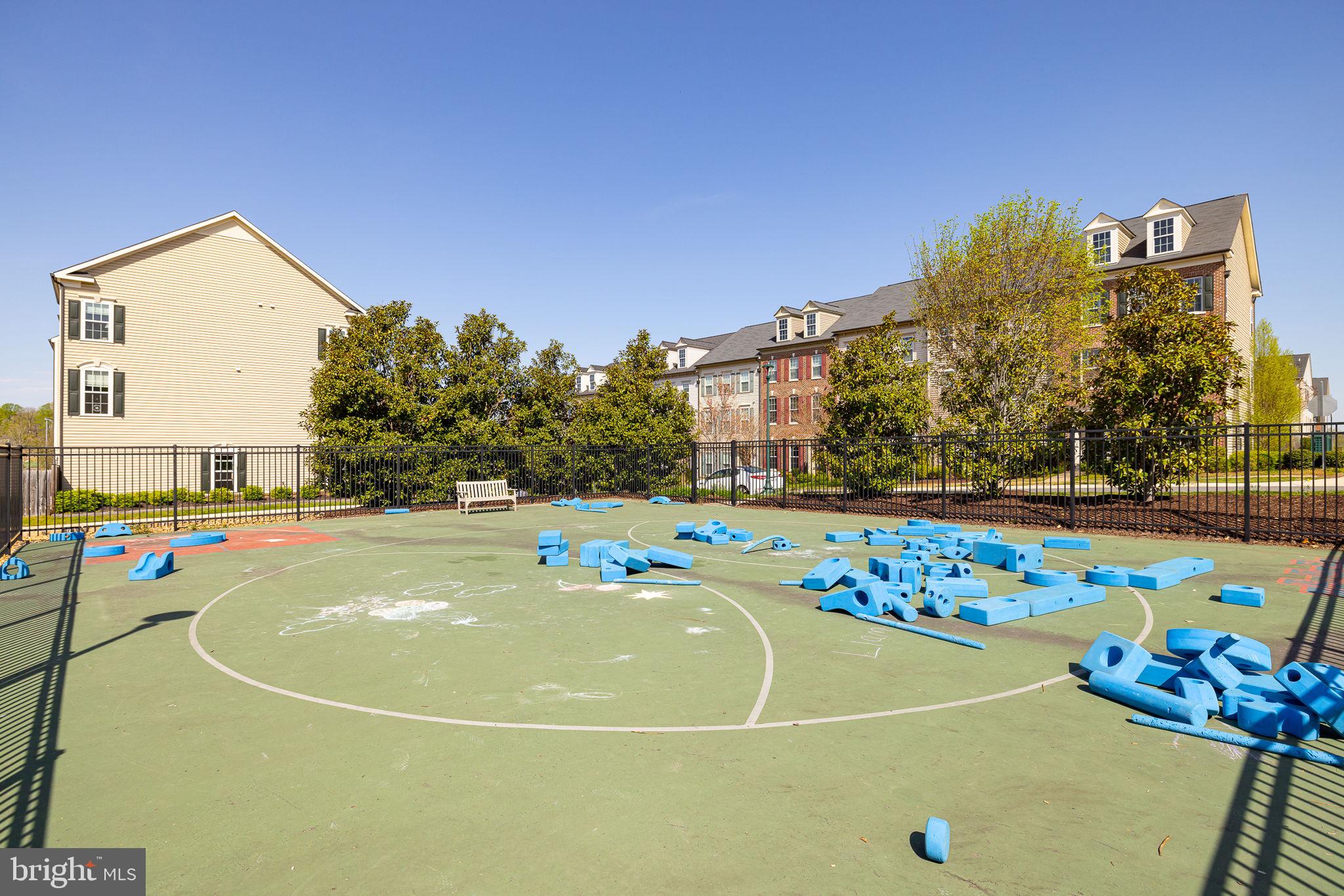 EMBREY MILL - Residential