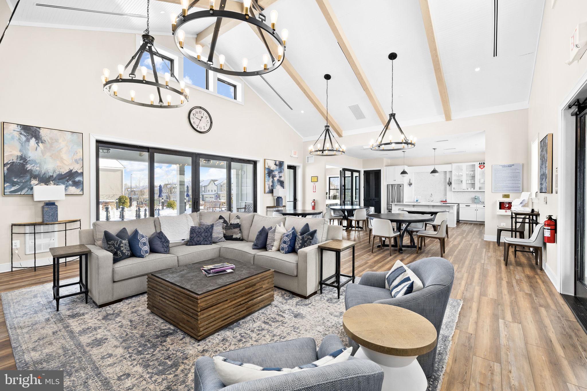 EMBREY MILL - Residential