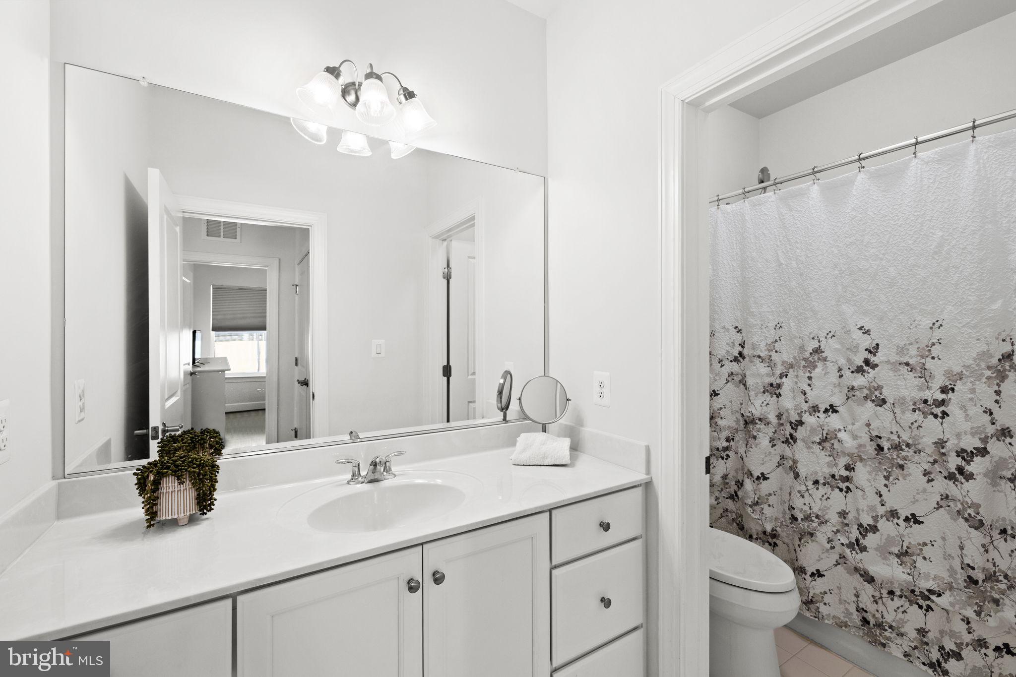 EMBREY MILL - Residential