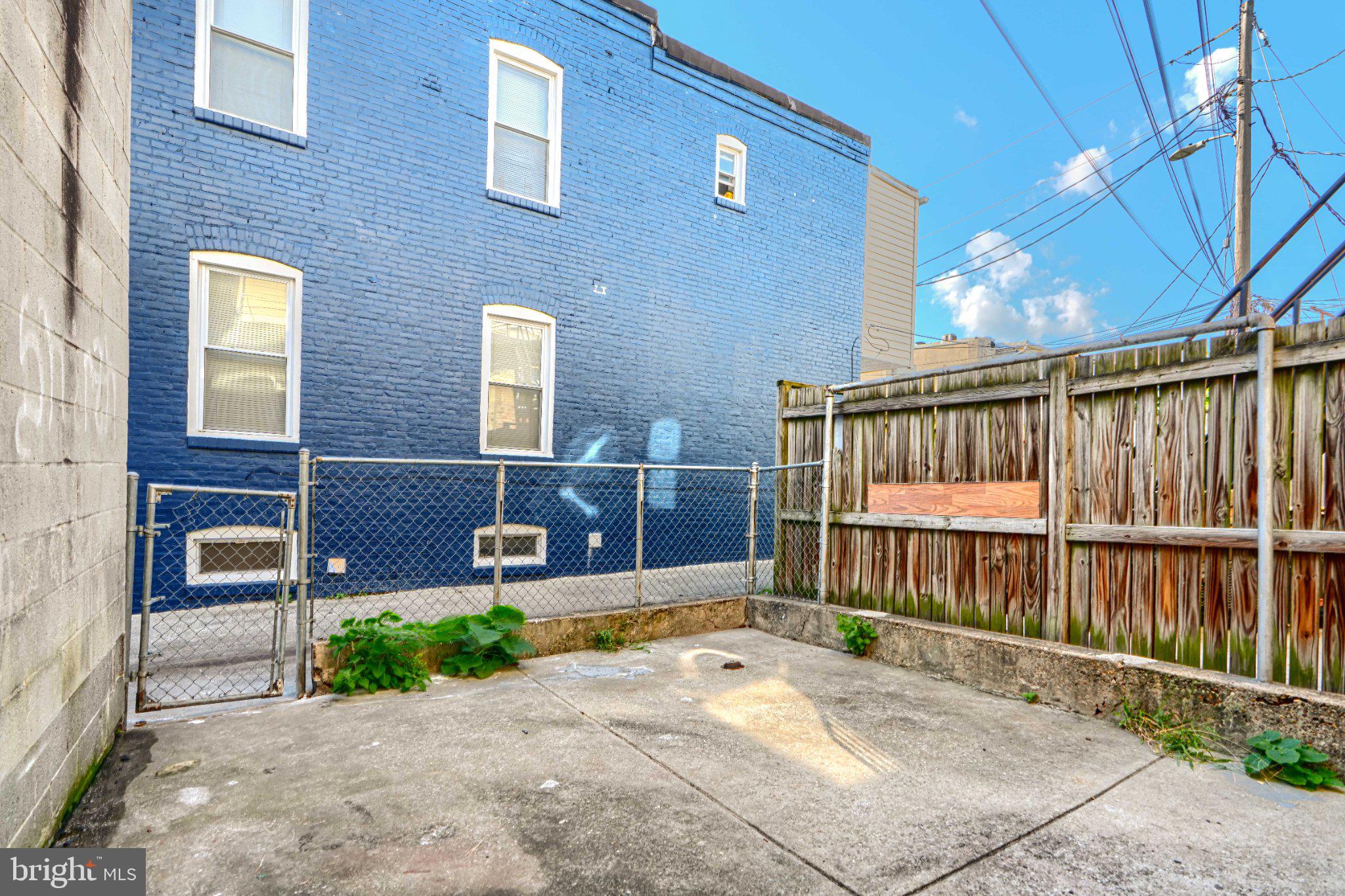 MADISON EASTEND - Residential