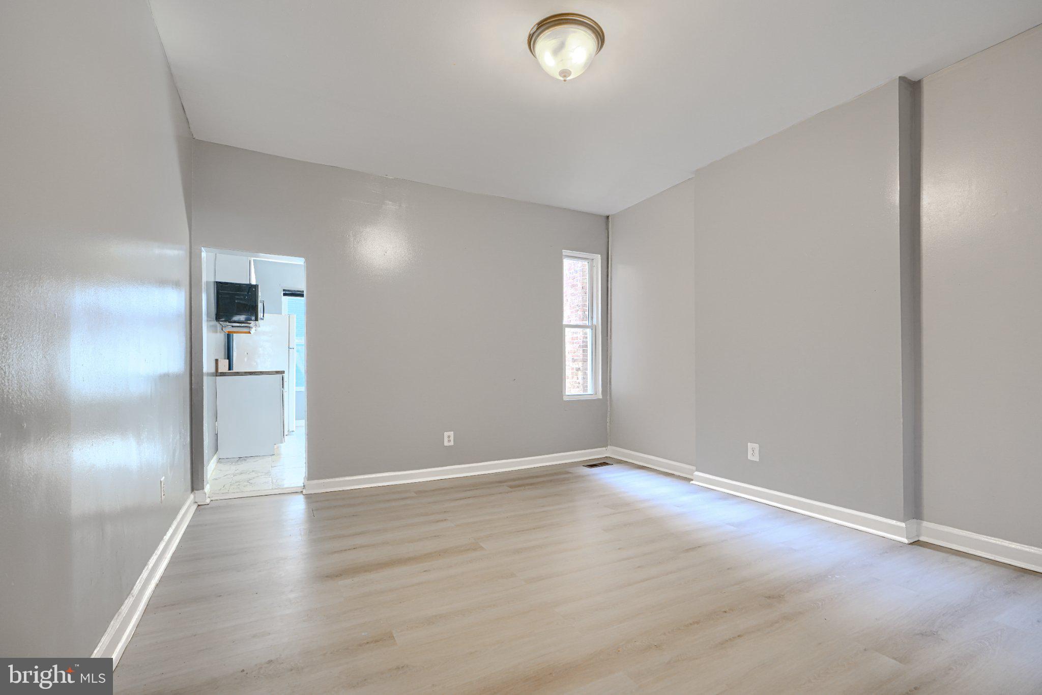 MADISON EASTEND - Residential
