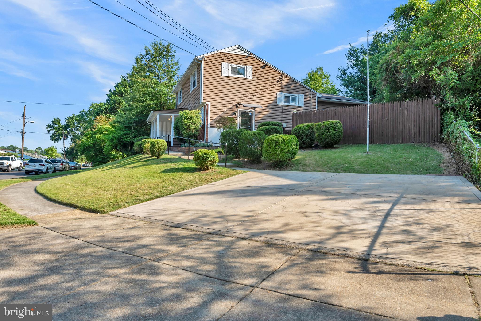 415 WINSLOW ROAD