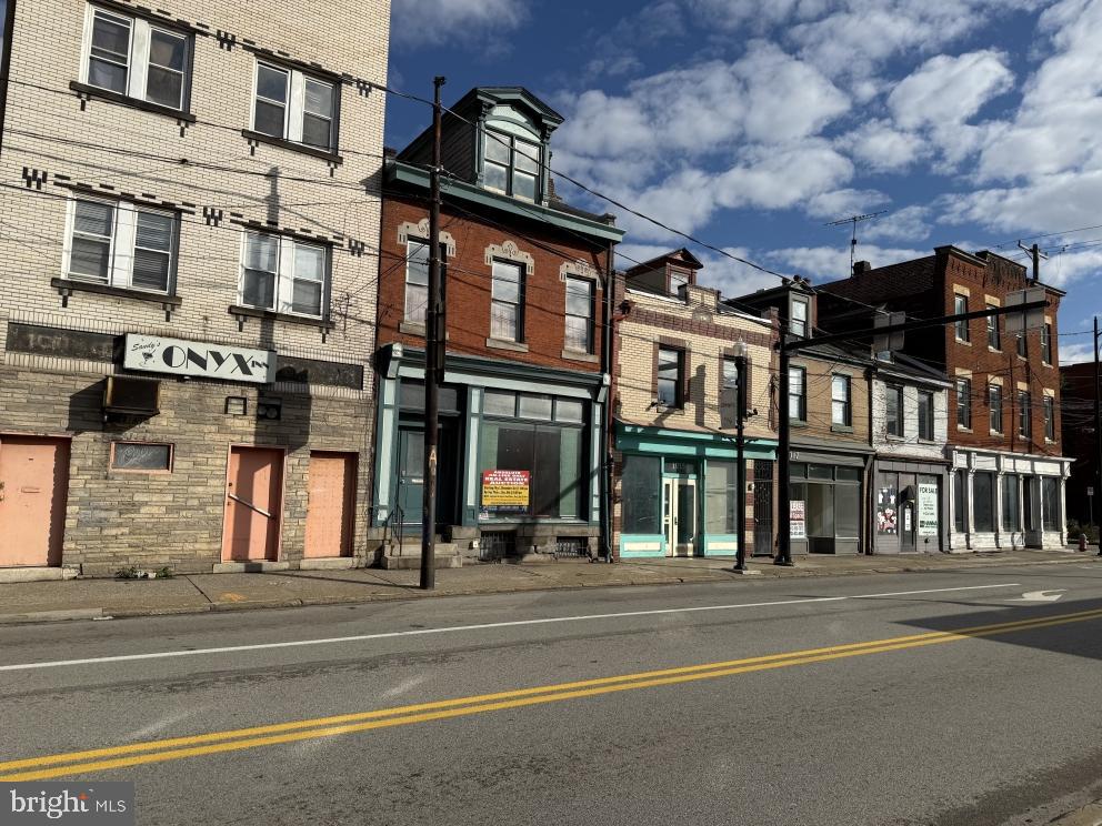 1013 CARSON STREET E