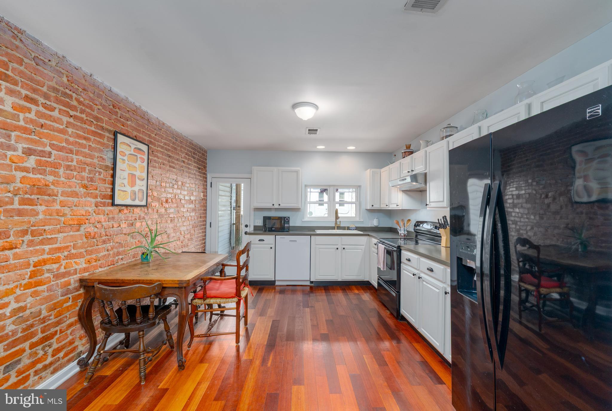 HIGHLANDTOWN - Residential