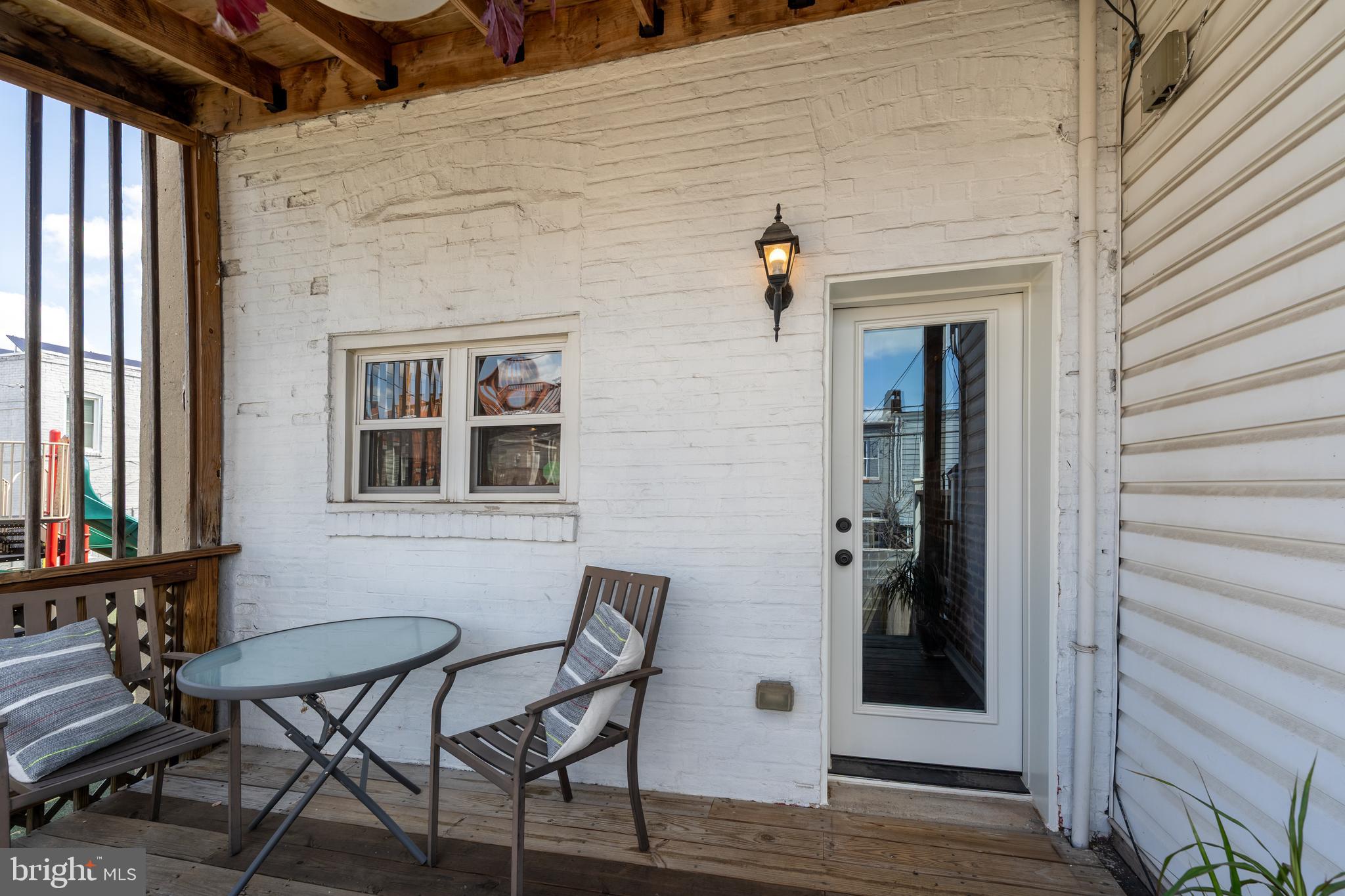 HIGHLANDTOWN - Residential
