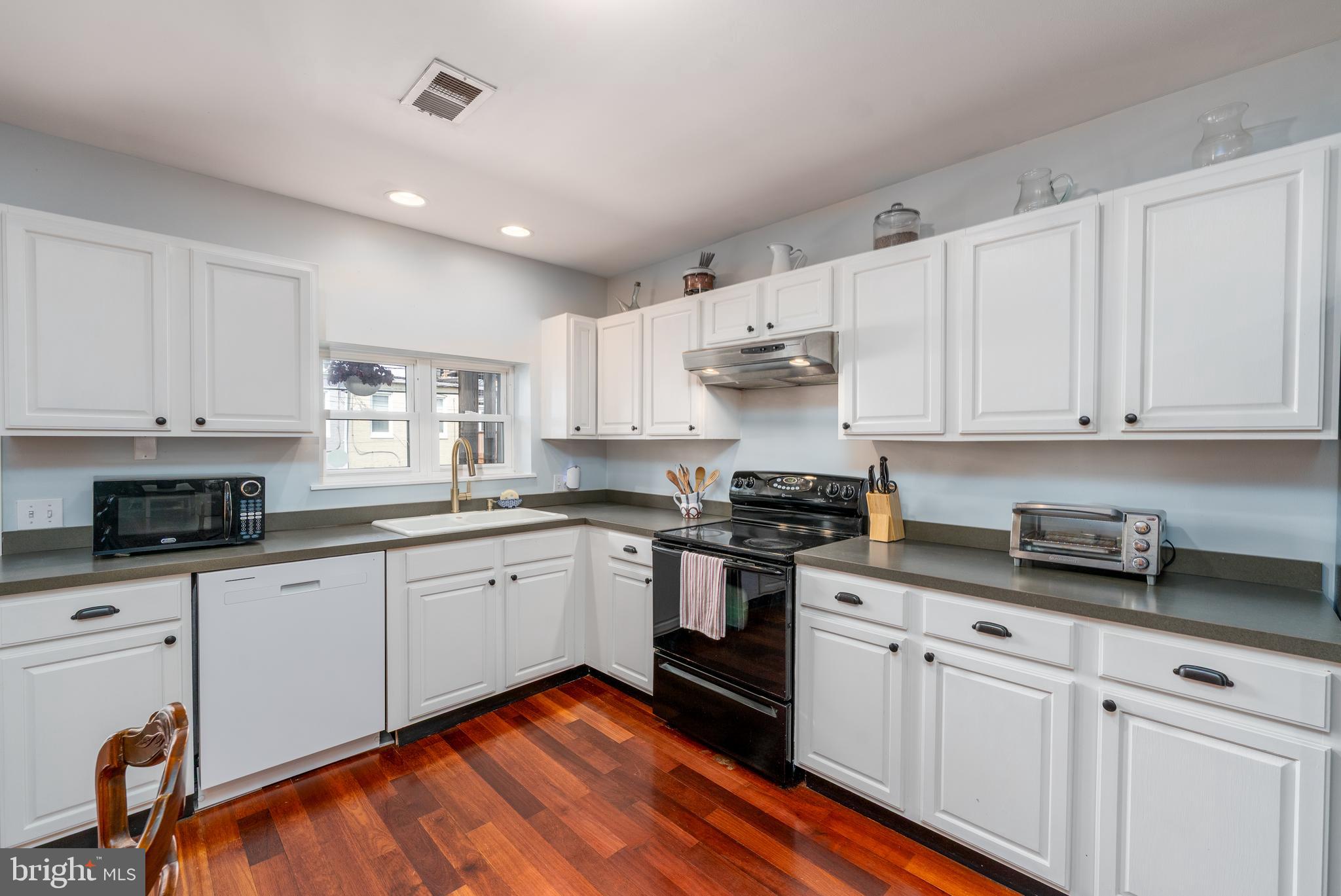 HIGHLANDTOWN - Residential