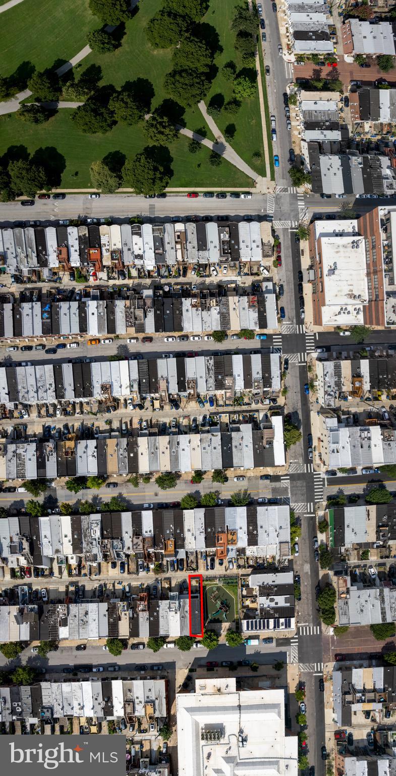 HIGHLANDTOWN - Residential