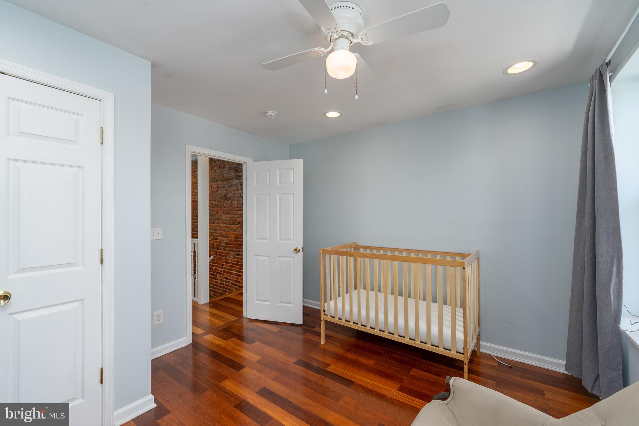 HIGHLANDTOWN - Residential
