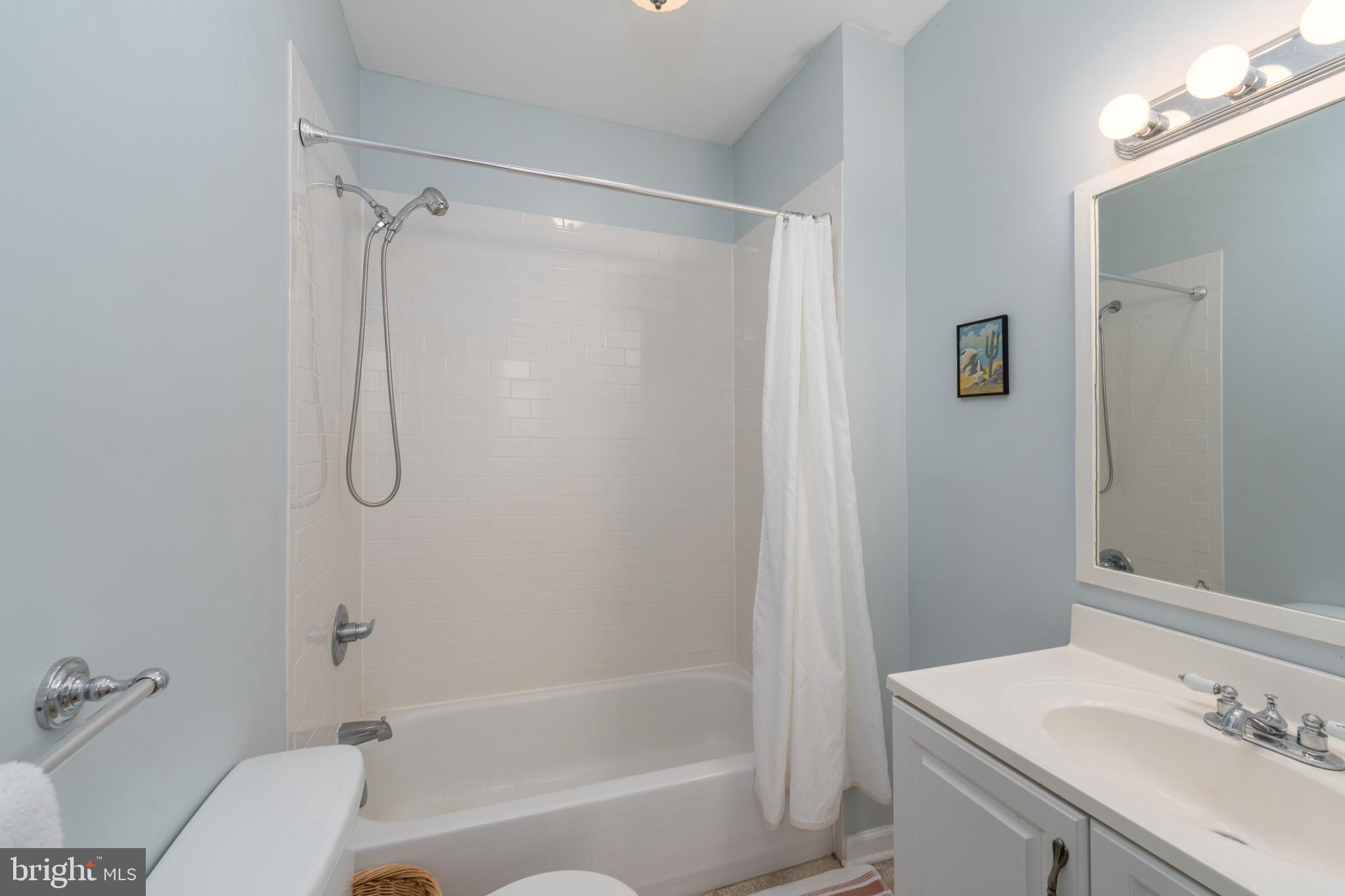 HIGHLANDTOWN - Residential