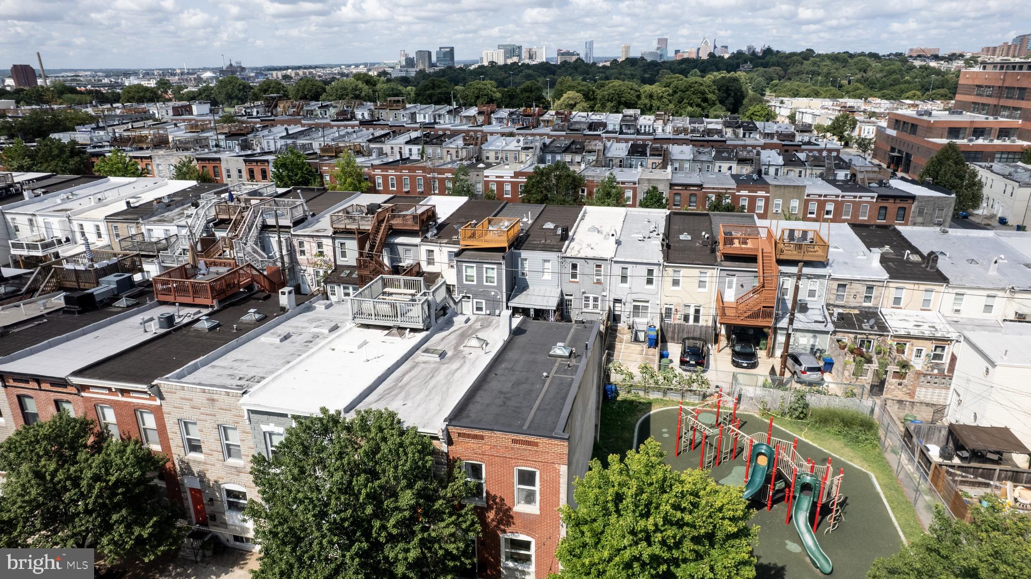 HIGHLANDTOWN - Residential
