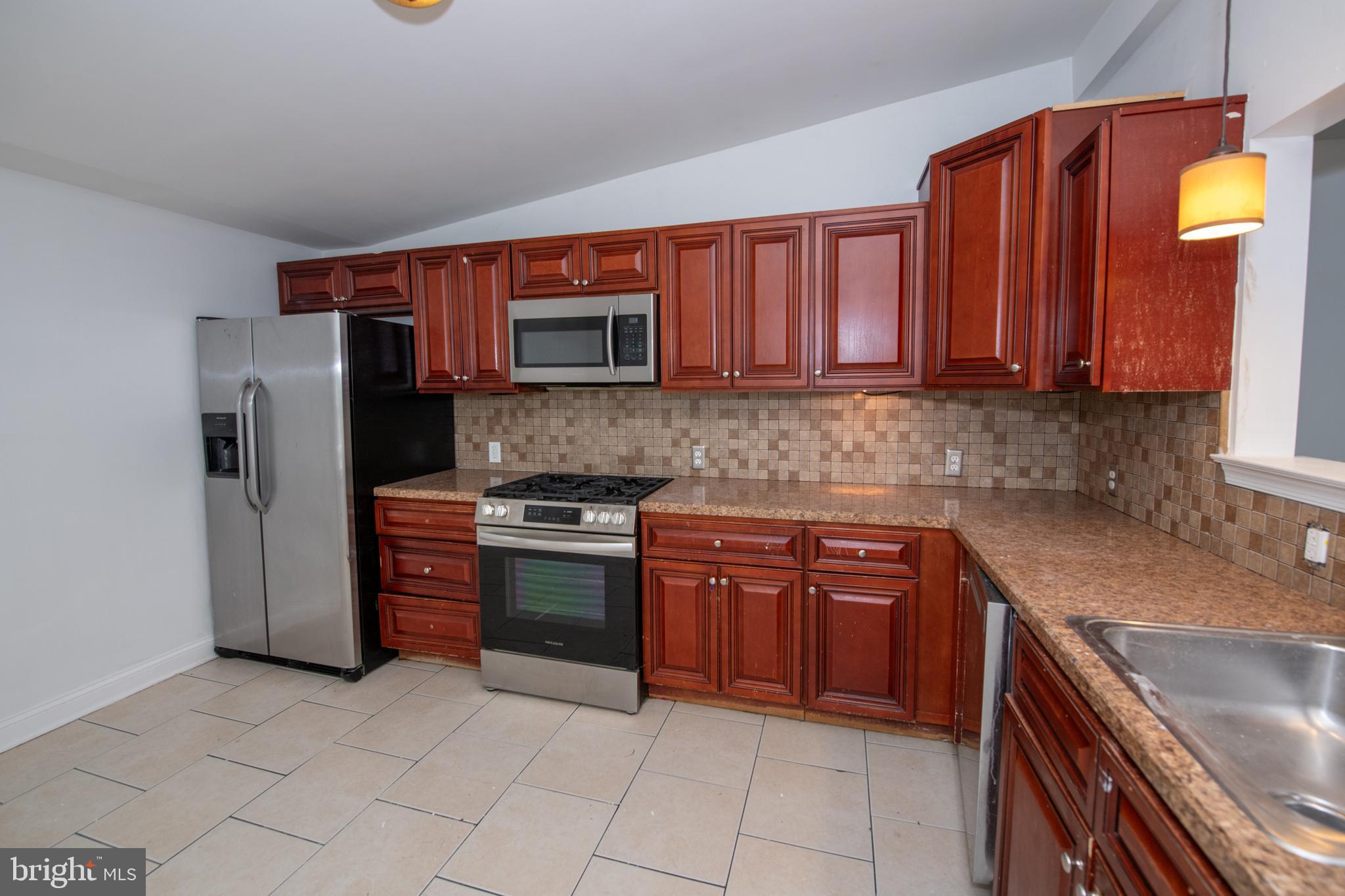 BRISTOL - Residential