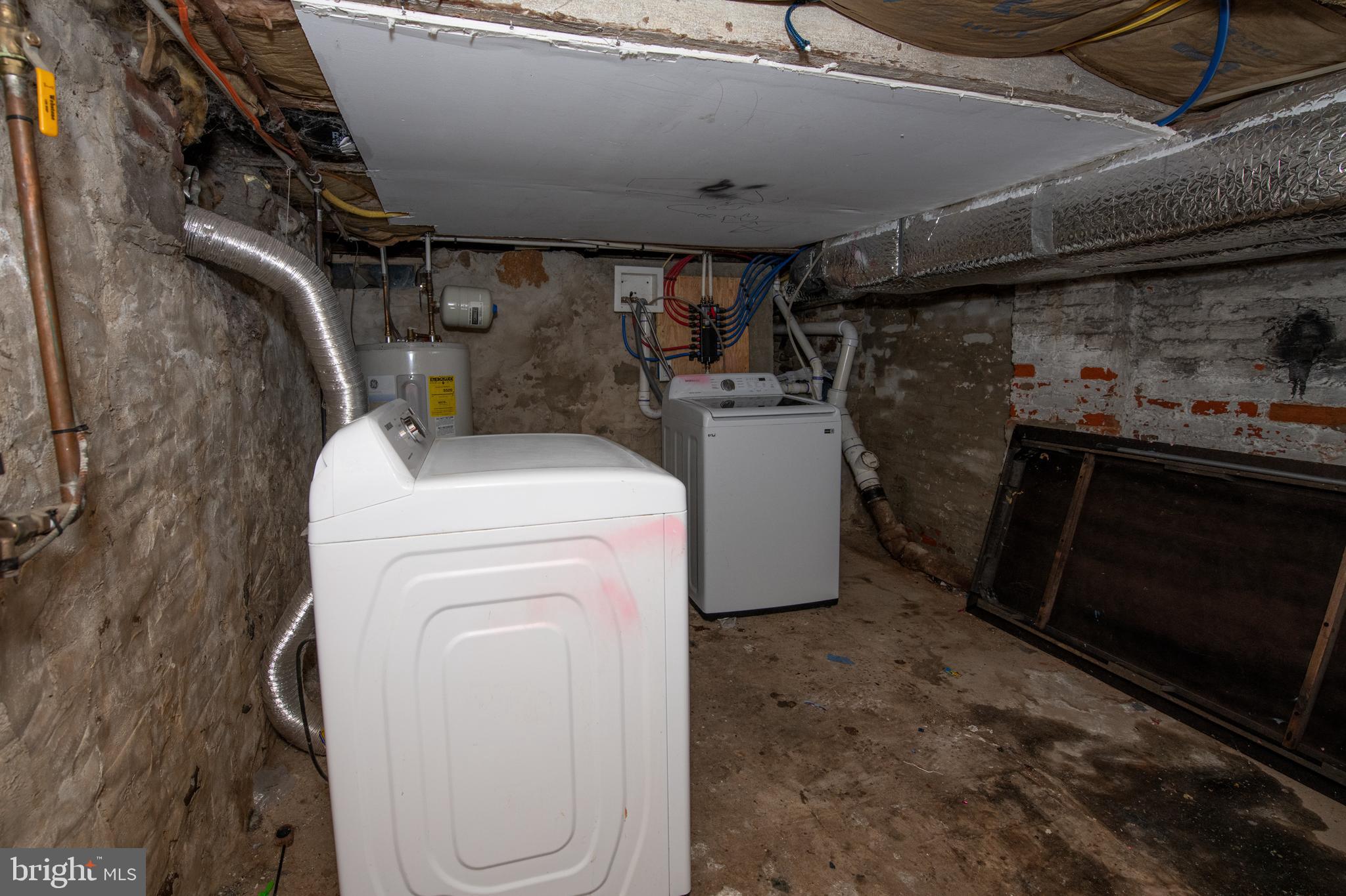 BRISTOL - Residential