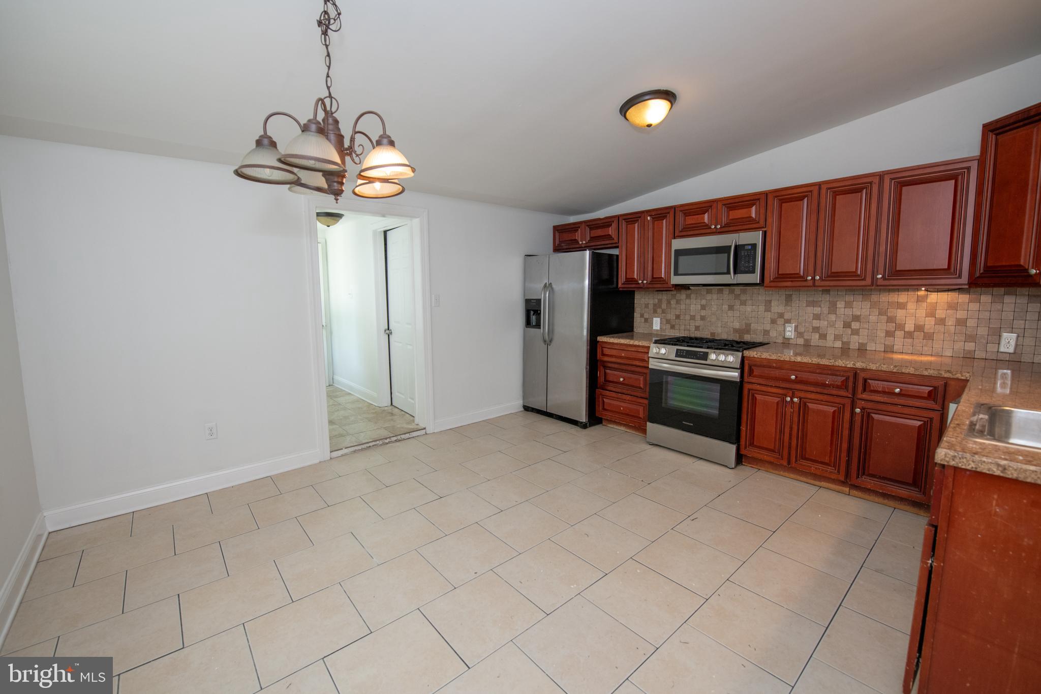 BRISTOL - Residential