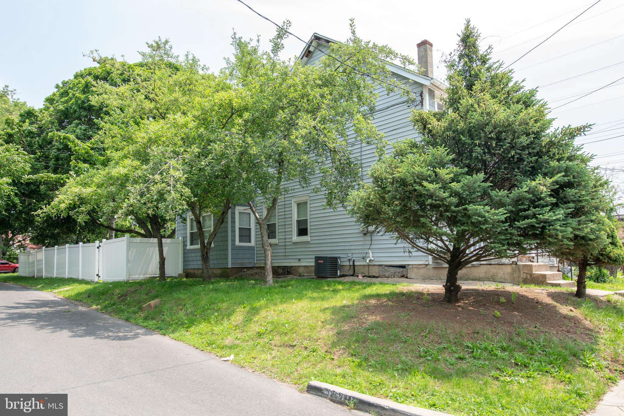 BRISTOL - Residential