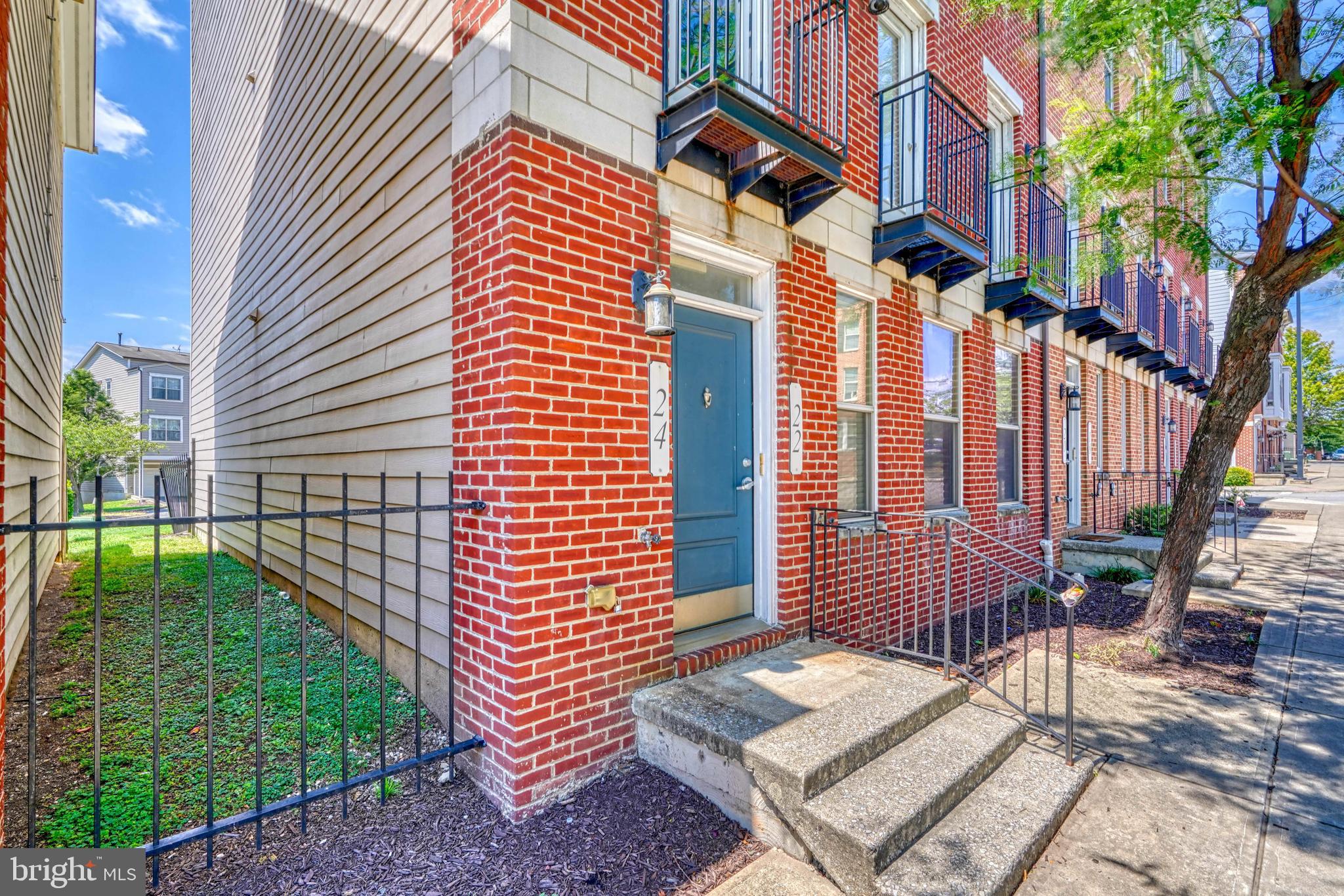 24 S EXETER STREET