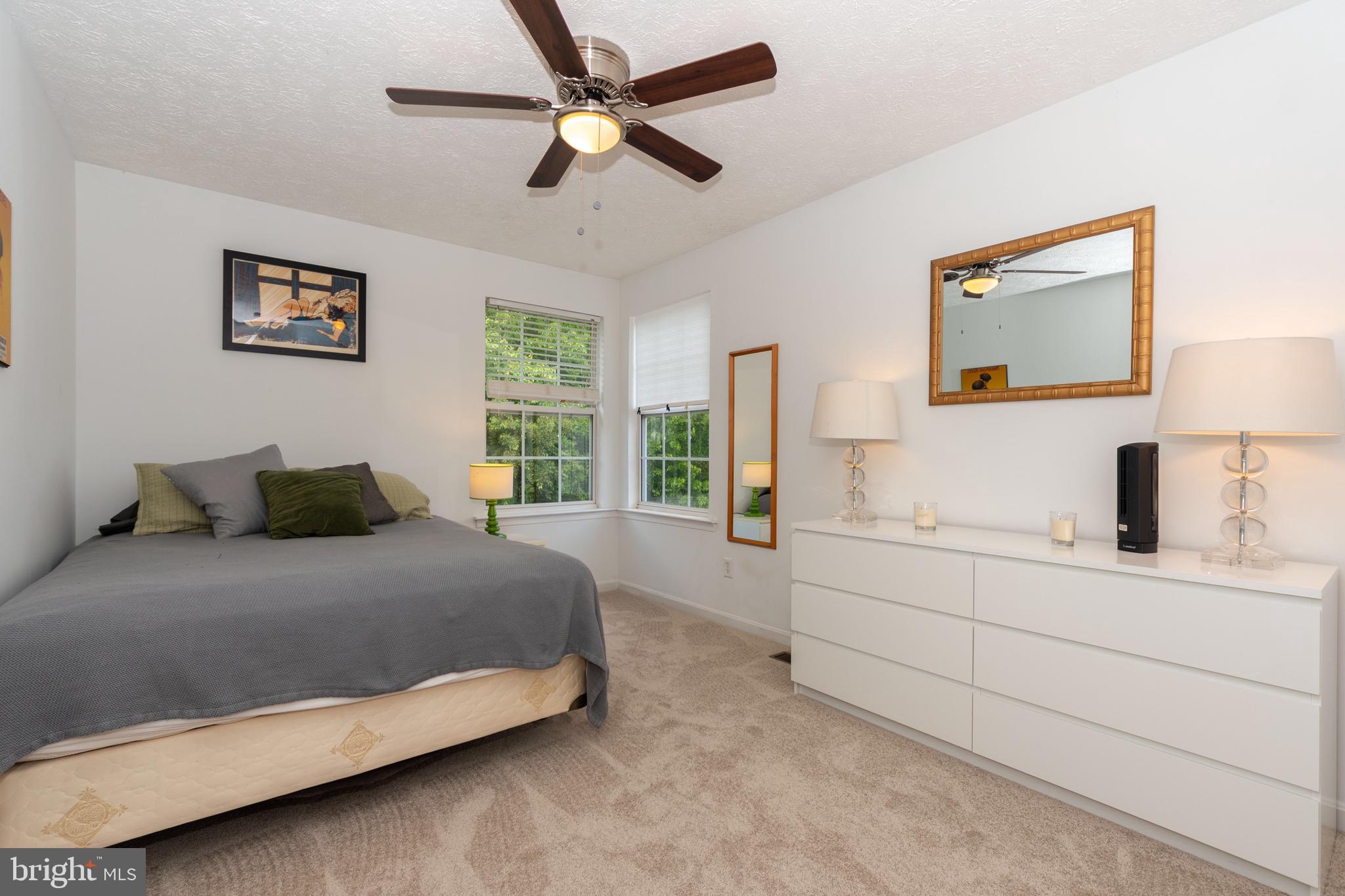 WOODLAND RUN - Residential