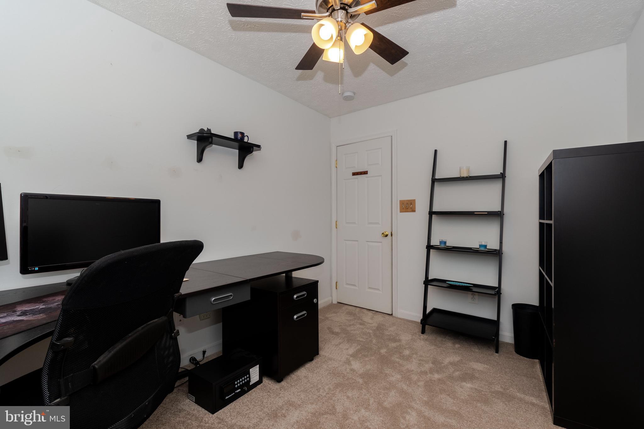 WOODLAND RUN - Residential